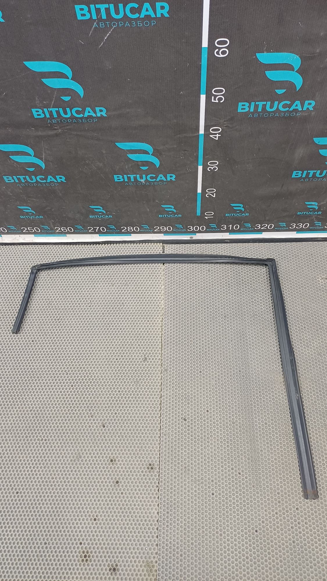 https://ycs.partsauto.market/partsauto-images/thmbs/userImages/c8f07ba63eb5b2f0f6006ea854bf8f7d/part/ff9a4e53-3bba-47ae-92e1-87bfed554984_1777208577933.jpg