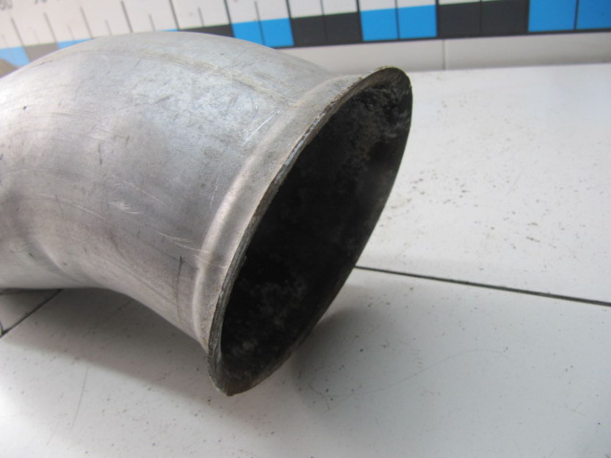 https://ycs.partsauto.market/partsauto-images/thmbs/userImages/c965f73e3dc116a3de96fdbb0ec9ca2a/part/058d563e-4e50-4f9c-ba1b-0fb57282854c_1712665065947.jpg