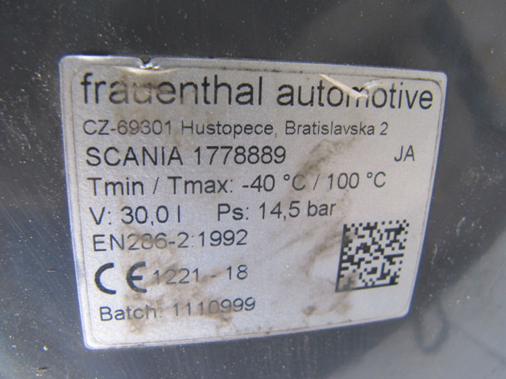https://ycs.partsauto.market/partsauto-images/thmbs/userImages/c965f73e3dc116a3de96fdbb0ec9ca2a/part/3247cde7-fc8e-4b58-94d1-7a823d1fa9ee_1718289652703.jpg