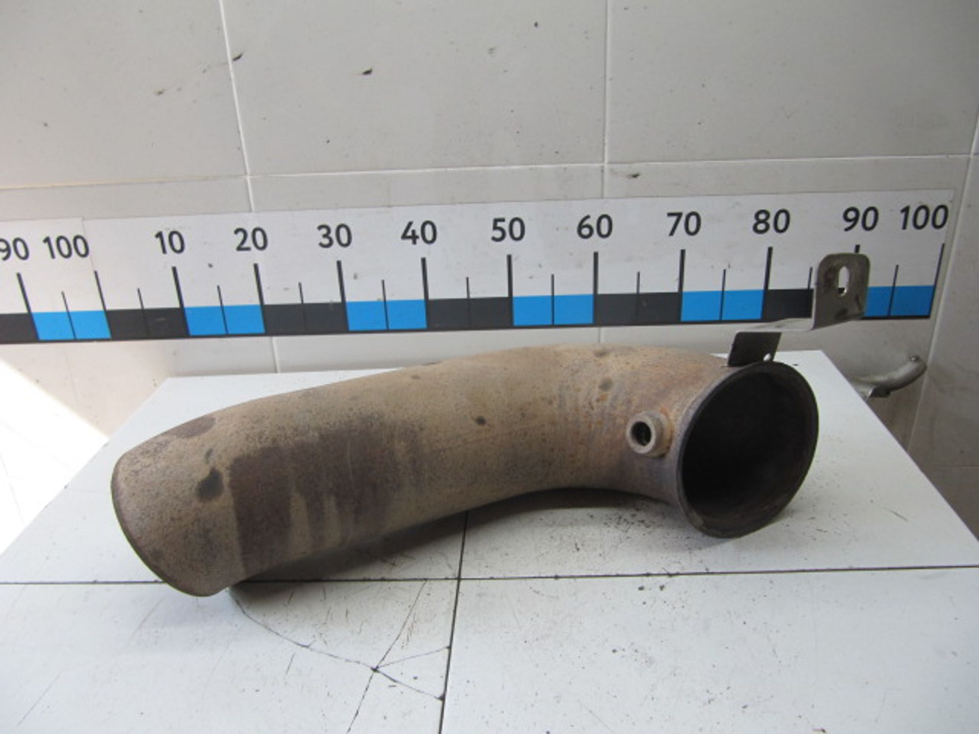 https://ycs.partsauto.market/partsauto-images/thmbs/userImages/c965f73e3dc116a3de96fdbb0ec9ca2a/part/35f0a90d-c2a6-4cd7-8149-d3d329ebae8d_1717592311206.jpg