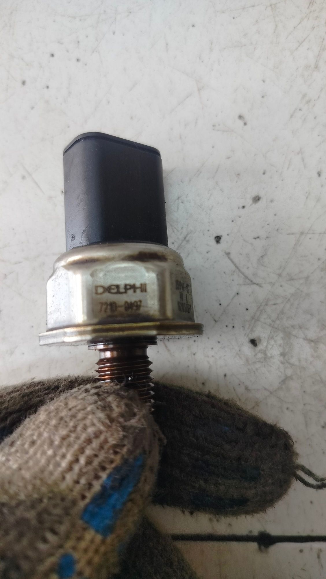 https://ycs.partsauto.market/partsauto-images/thmbs/userImages/c965f73e3dc116a3de96fdbb0ec9ca2a/part/3b2df493-2003-4c5d-89c2-bfc62fb2b5af_1719923256287.jpg