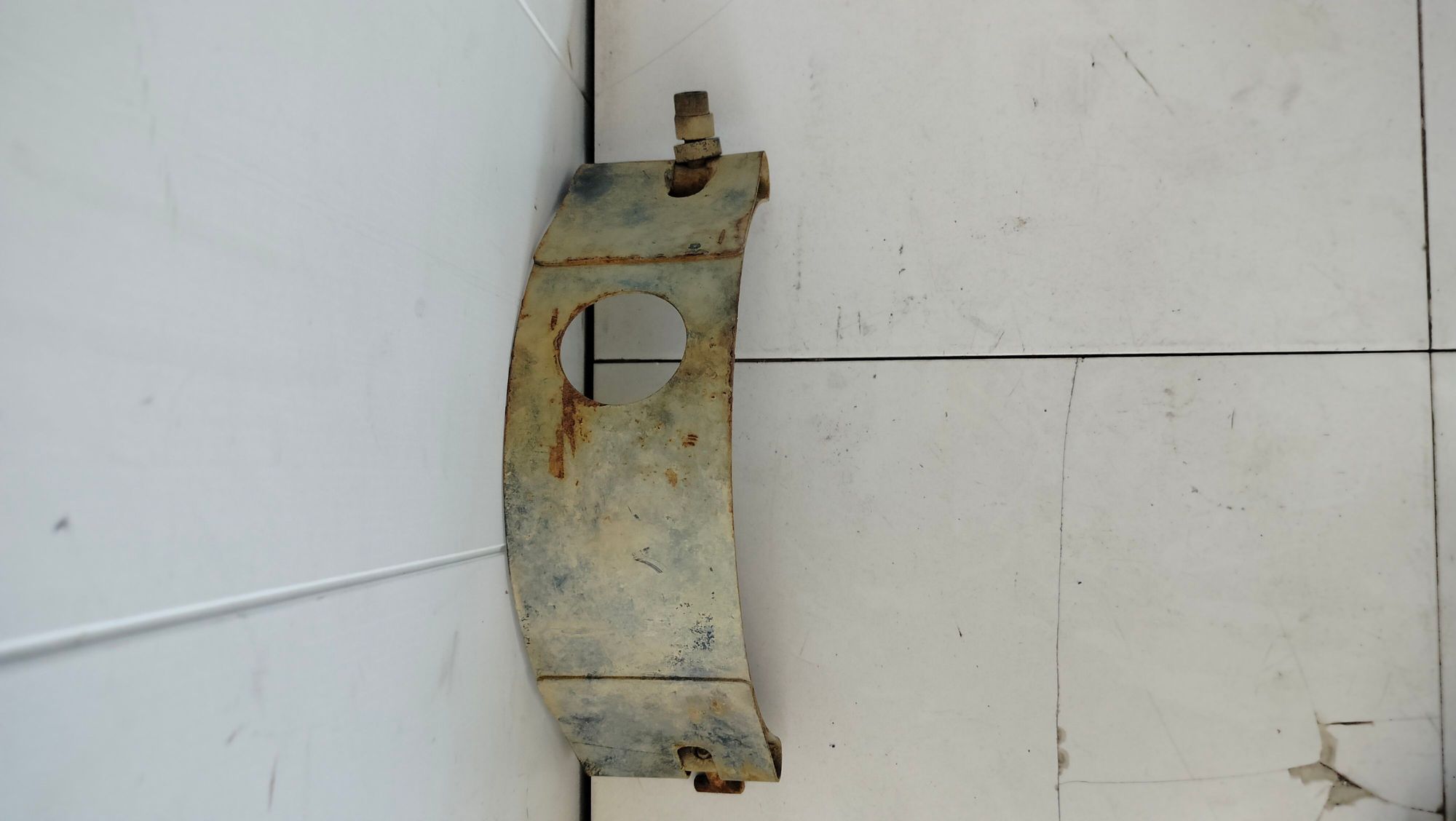 https://ycs.partsauto.market/partsauto-images/thmbs/userImages/c965f73e3dc116a3de96fdbb0ec9ca2a/part/3f74722e-738b-4f15-b873-fd7db563033a_1716884722247.jpg