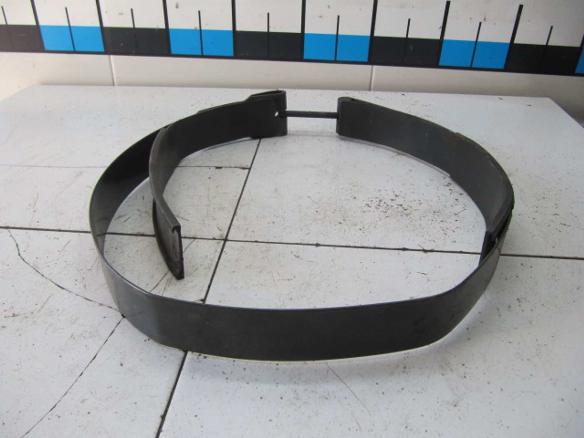 https://ycs.partsauto.market/partsauto-images/thmbs/userImages/c965f73e3dc116a3de96fdbb0ec9ca2a/part/b116eeef-90ac-4ac9-8610-8dc2f761b91e_1718373625793.jpg