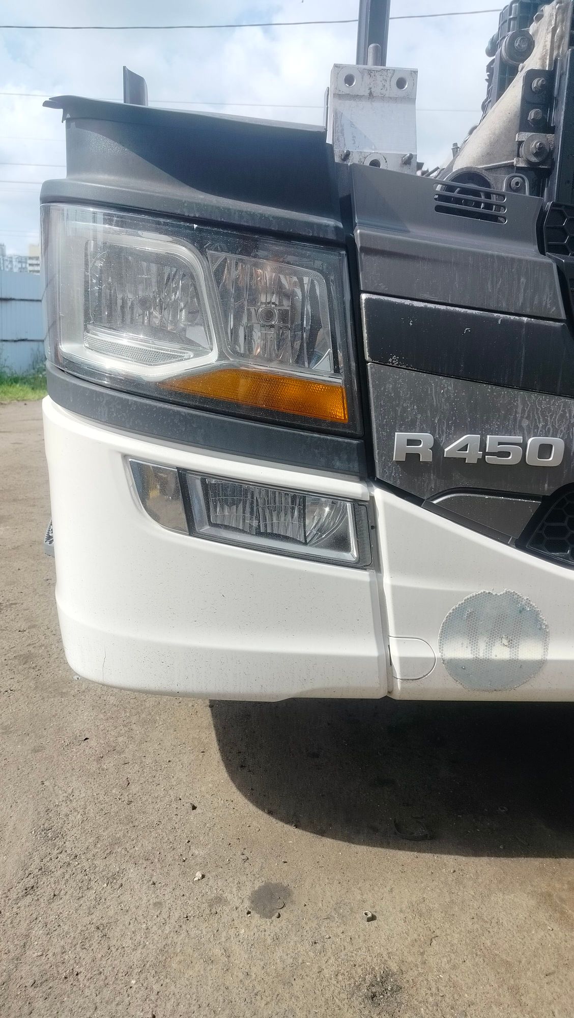 https://ycs.partsauto.market/partsauto-images/thmbs/userImages/c965f73e3dc116a3de96fdbb0ec9ca2a/part/db2dc5ad-4d1a-40a4-bfc2-ff20a89d4bae_1717488683096.jpg