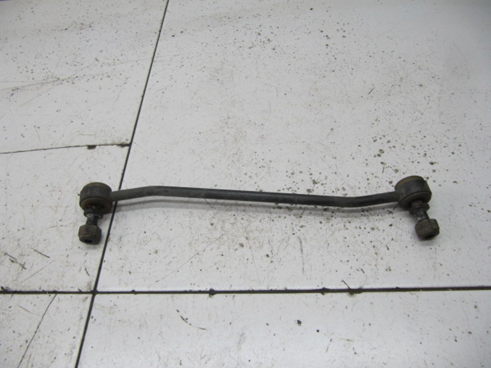 https://ycs.partsauto.market/partsauto-images/thmbs/userImages/c965f73e3dc116a3de96fdbb0ec9ca2a/part/df2e6884-b22c-4481-b900-4d0bcfe08dc2_1718716400652.jpg