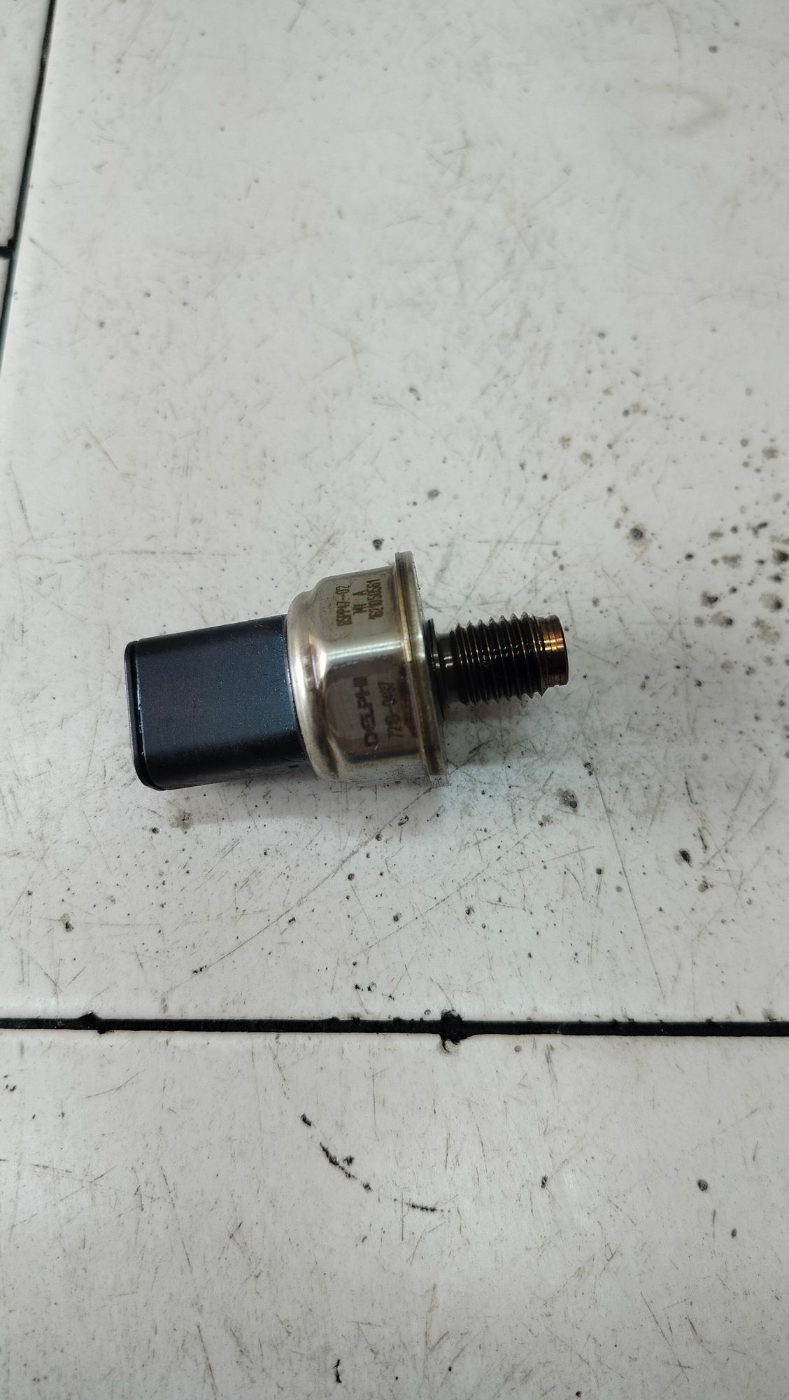 https://ycs.partsauto.market/partsauto-images/thmbs/userImages/c965f73e3dc116a3de96fdbb0ec9ca2a/part/eceeaf6c-2c11-4e15-8be2-f9d72327e239_1719923256286.jpg