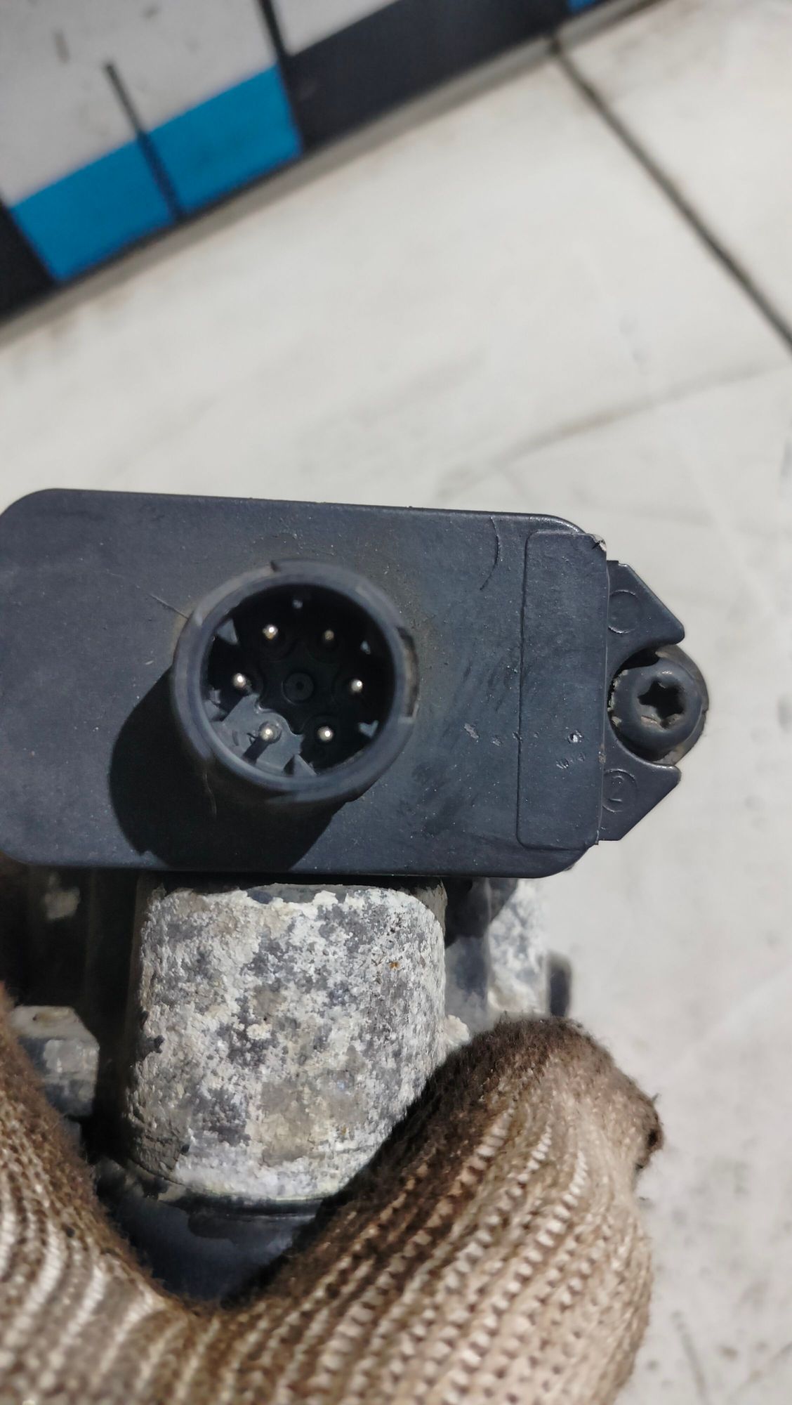 https://ycs.partsauto.market/partsauto-images/thmbs/userImages/c965f73e3dc116a3de96fdbb0ec9ca2a/part/f94ffff1-60e8-4ea8-9e73-06fafe32b865_1720597557169.jpg