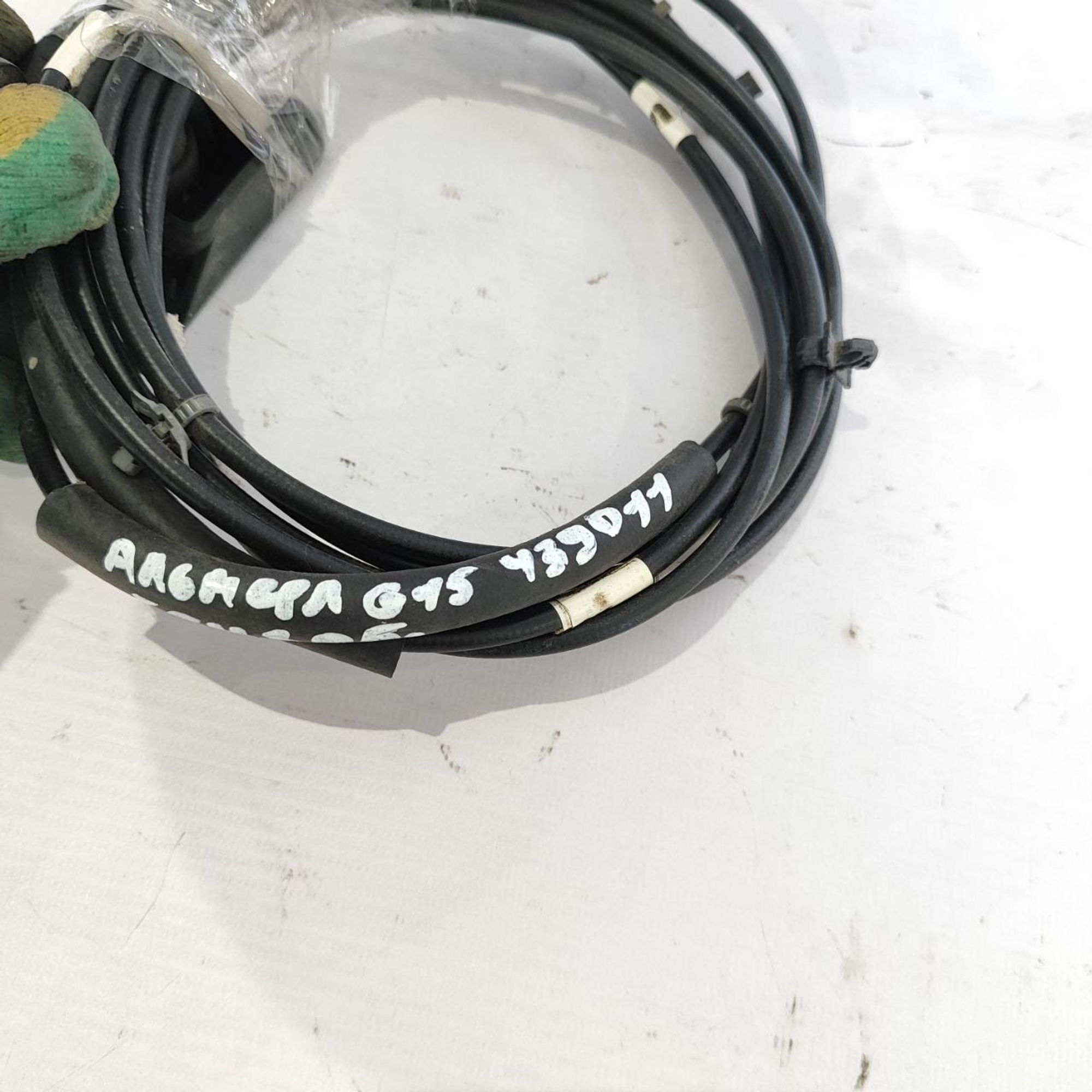 https://ycs.partsauto.market/partsauto-images/thmbs/userImages/cb9901e562a4f410bd4f9bf80c21d094/part/0083cb20-6e94-4b00-947c-a560f247d0b8_1782816933853.jpg