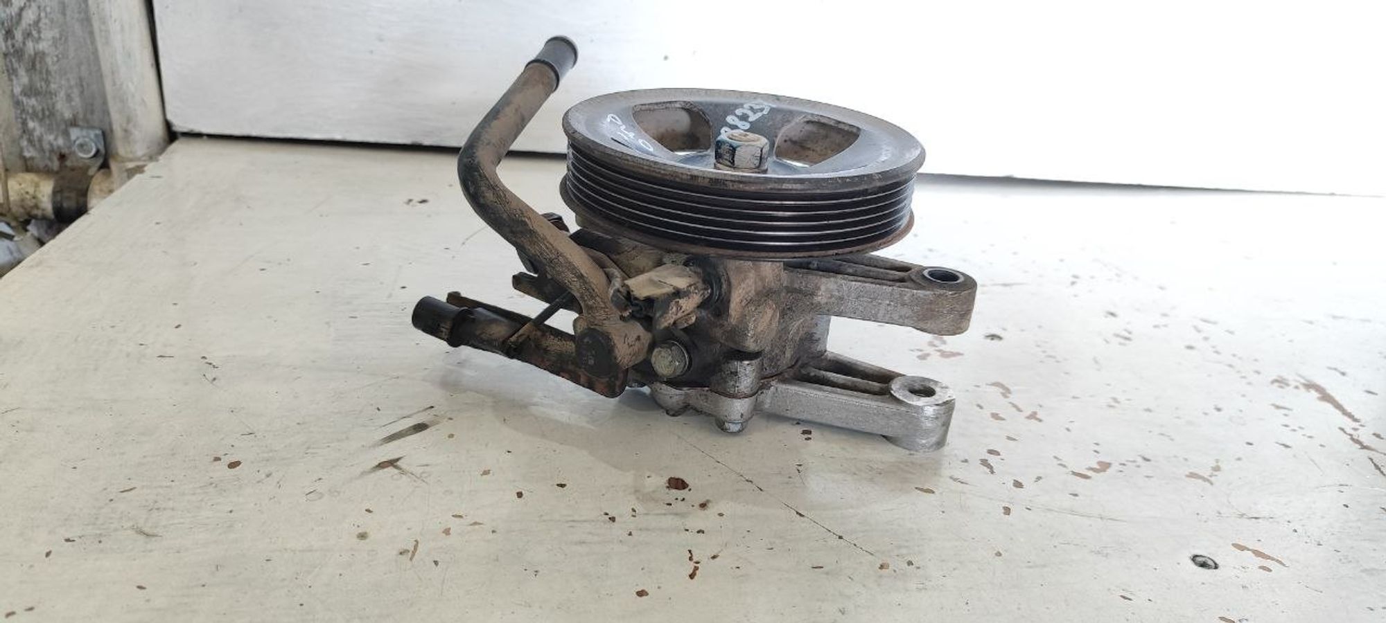 https://ycs.partsauto.market/partsauto-images/thmbs/userImages/cb9901e562a4f410bd4f9bf80c21d094/part/06c8ec28-1055-4dec-b7d7-c1b602ae98b6_1775460727241.jpg