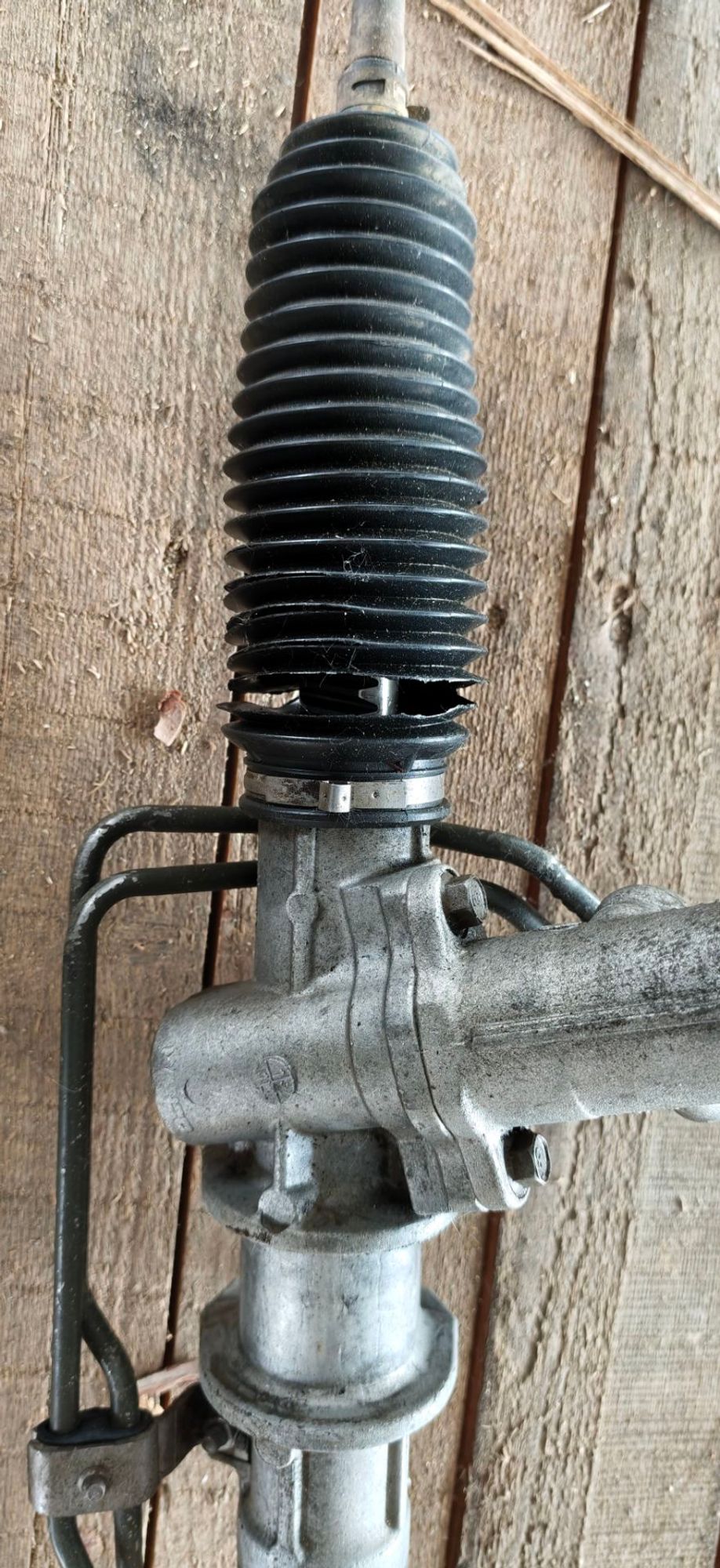 https://ycs.partsauto.market/partsauto-images/thmbs/userImages/cb9901e562a4f410bd4f9bf80c21d094/part/074d5ba4-73fd-45f1-b2a1-b37db5af49cf_1787814178607.jpg