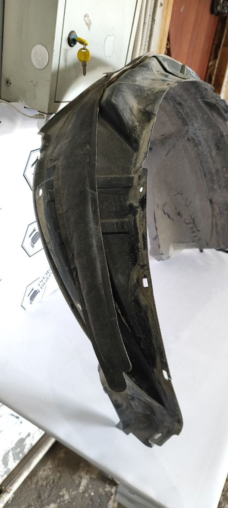 https://ycs.partsauto.market/partsauto-images/thmbs/userImages/cb9901e562a4f410bd4f9bf80c21d094/part/076ac932-a9e8-4e88-b2c9-3f3db10e1a45_1777359964767.jpg
