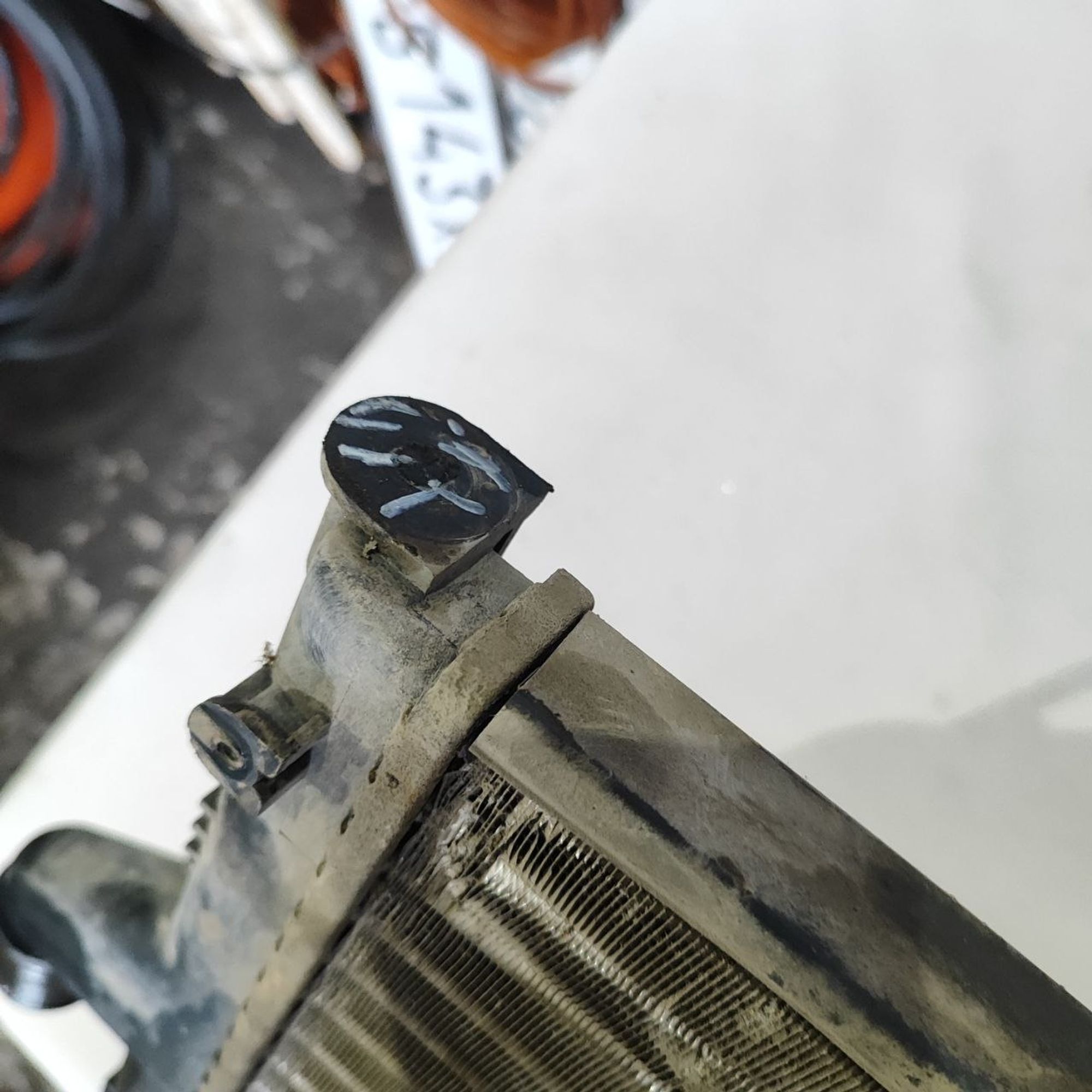 https://ycs.partsauto.market/partsauto-images/thmbs/userImages/cb9901e562a4f410bd4f9bf80c21d094/part/0f204b01-f719-46ff-8370-380f52ef6f5c_1784184276249.jpg