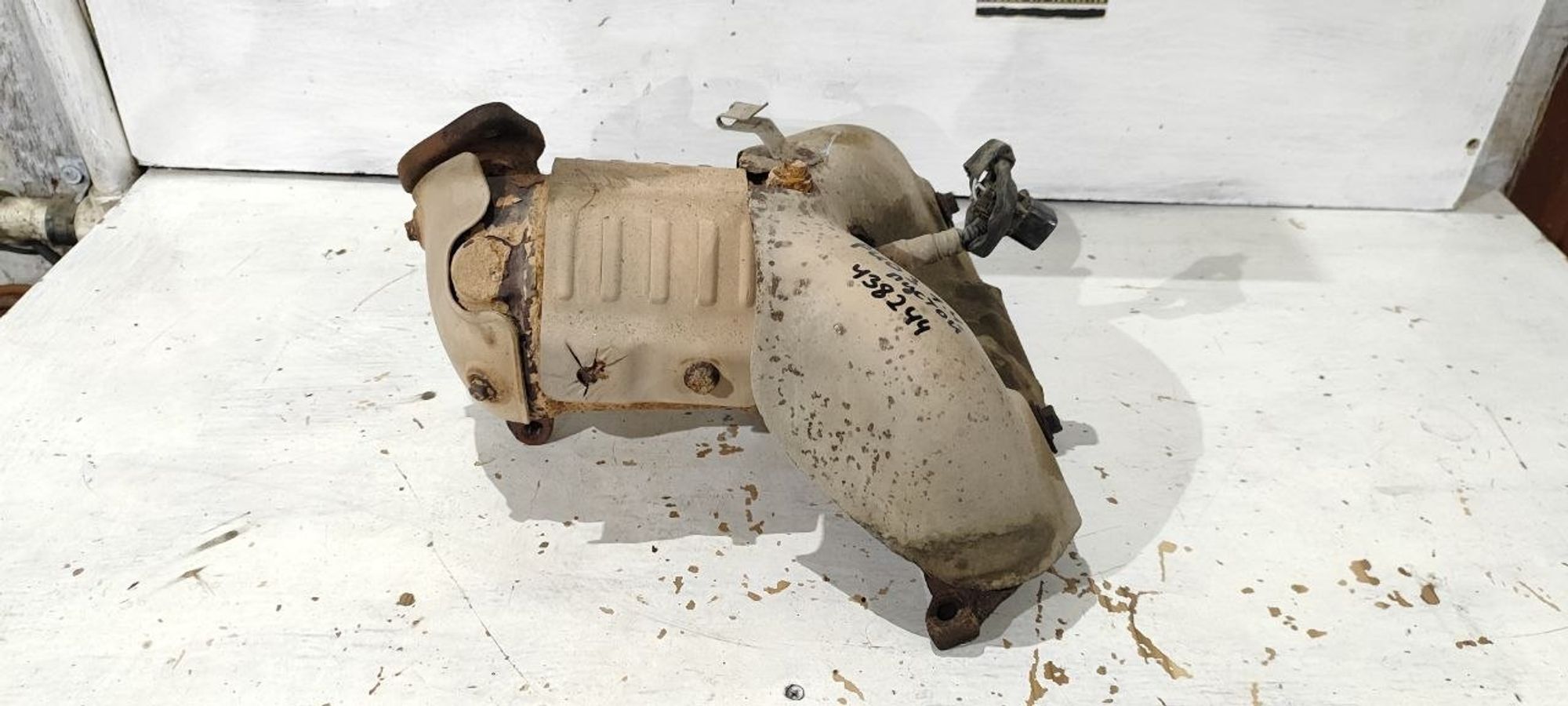 https://ycs.partsauto.market/partsauto-images/thmbs/userImages/cb9901e562a4f410bd4f9bf80c21d094/part/10494d86-0488-48ae-b8e6-8cdb85384a76_1775473720014.jpg