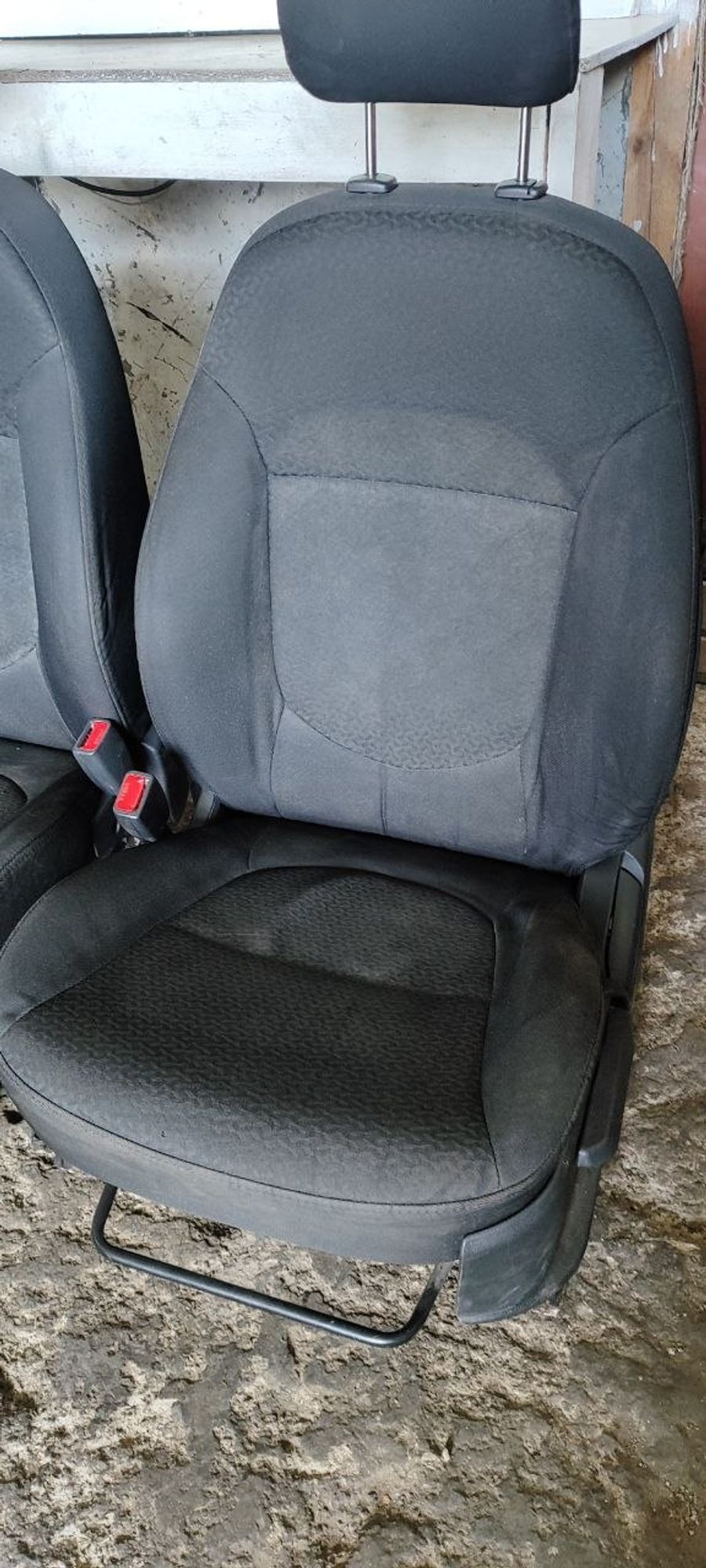 https://ycs.partsauto.market/partsauto-images/thmbs/userImages/cb9901e562a4f410bd4f9bf80c21d094/part/10d9d1c9-9d52-4599-b2b8-b4690e19ec89_1775633461928.jpg
