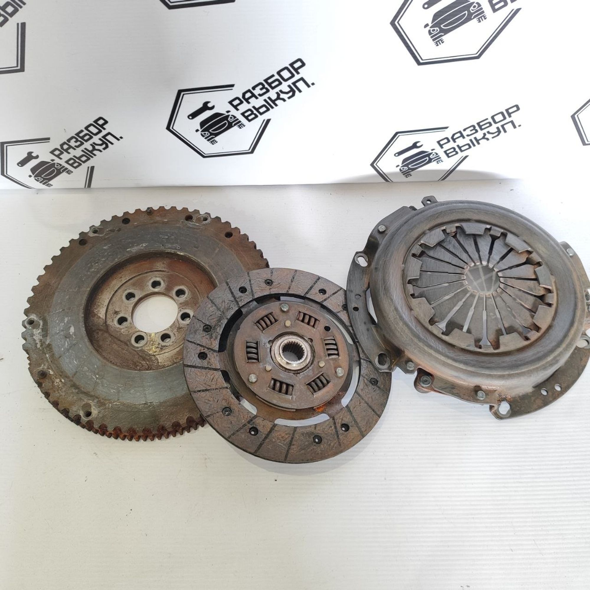 https://ycs.partsauto.market/partsauto-images/thmbs/userImages/cb9901e562a4f410bd4f9bf80c21d094/part/16c04d73-65a1-4ab5-8754-47c95a6c7066_1778580750608.jpg