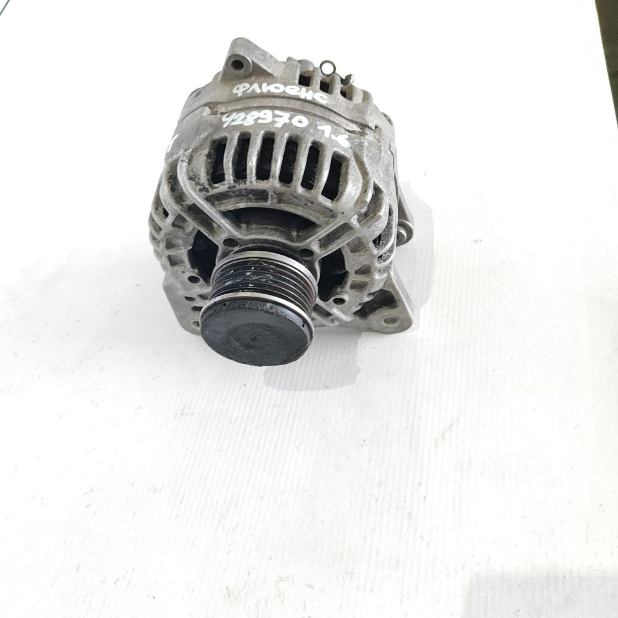 https://ycs.partsauto.market/partsauto-images/thmbs/userImages/cb9901e562a4f410bd4f9bf80c21d094/part/31abf05e-1a6b-4b75-9268-27f0f09d5ec4_1784186072343.jpg