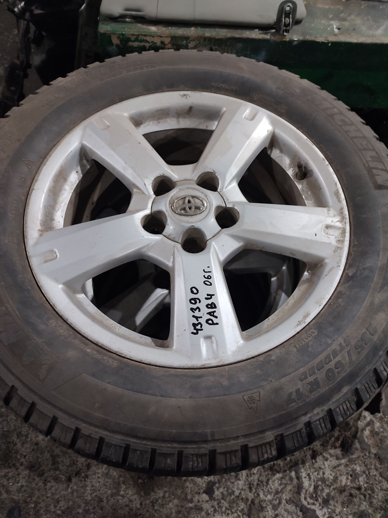 https://ycs.partsauto.market/partsauto-images/thmbs/userImages/cb9901e562a4f410bd4f9bf80c21d094/part/3363cb54-6198-4f7c-b745-772e1800efda_1707799488276.jpg
