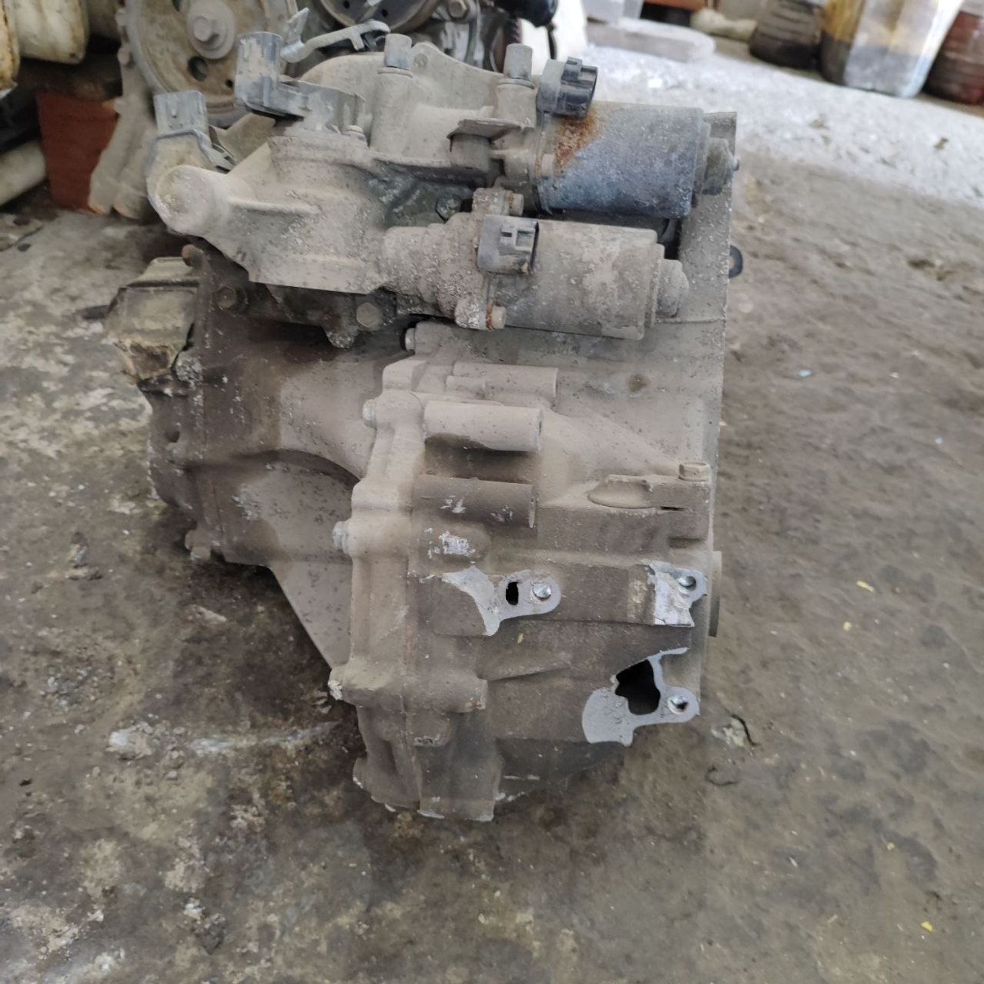 https://ycs.partsauto.market/partsauto-images/thmbs/userImages/cb9901e562a4f410bd4f9bf80c21d094/part/37961c67-ea49-46ad-983f-92849c450304_1777879294052.jpg