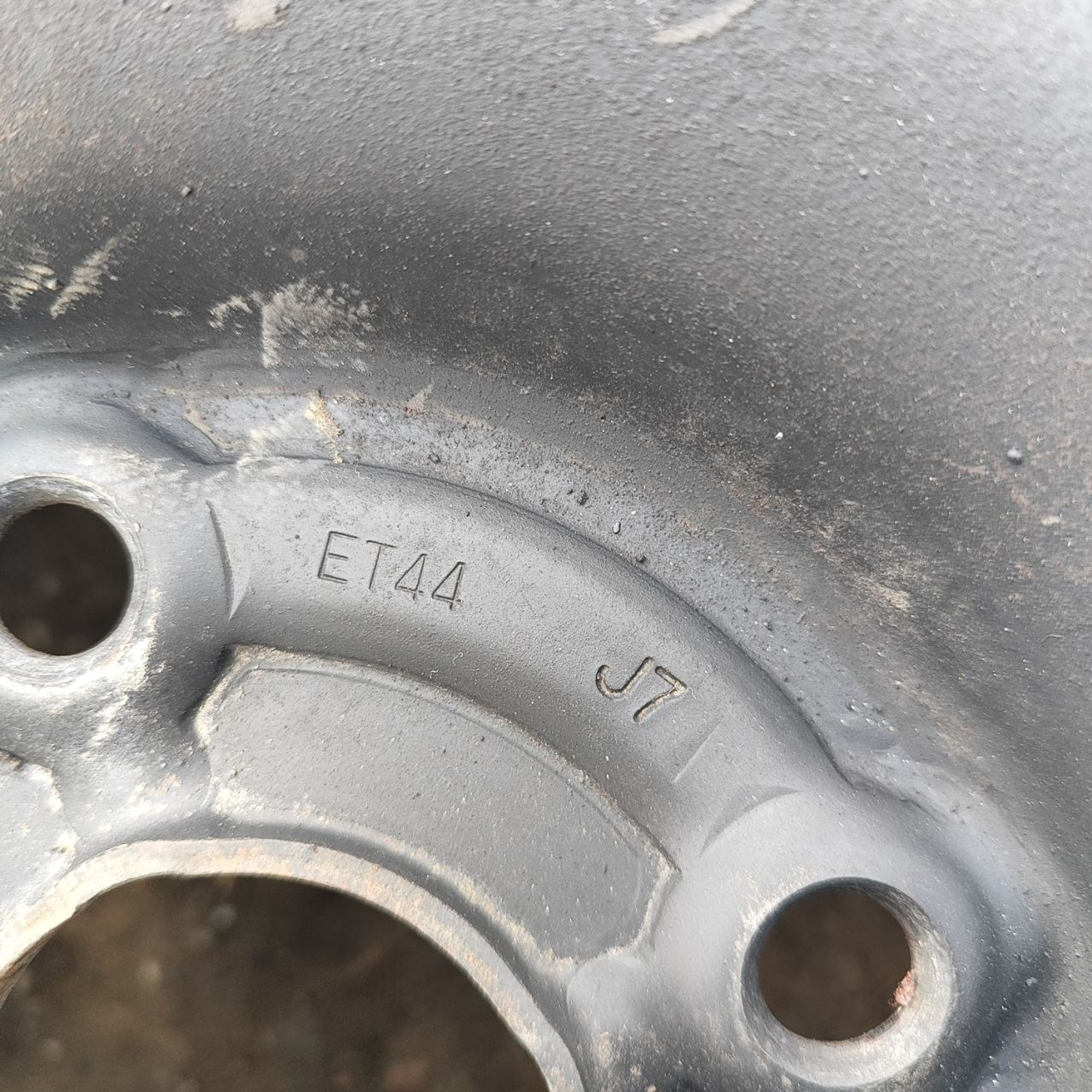 https://ycs.partsauto.market/partsauto-images/thmbs/userImages/cb9901e562a4f410bd4f9bf80c21d094/part/3b215aca-66e7-4c5a-bf99-e0fab6dd8932_1777972860757.jpg