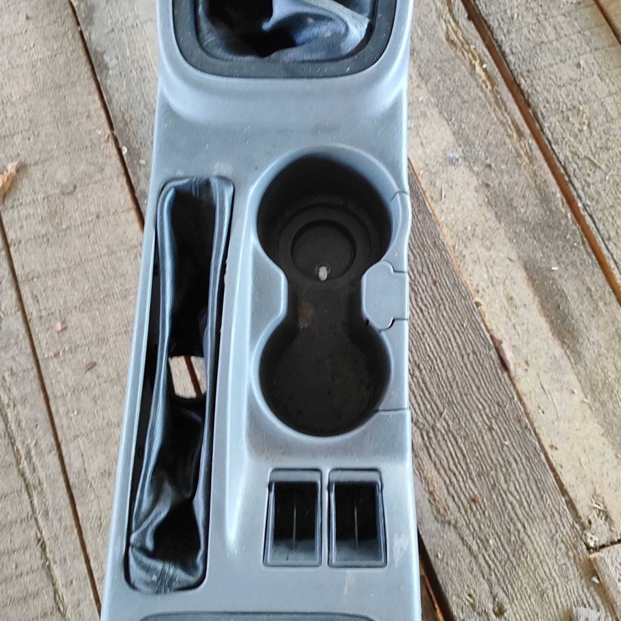 https://ycs.partsauto.market/partsauto-images/thmbs/userImages/cb9901e562a4f410bd4f9bf80c21d094/part/4425d6d1-750d-4588-b48a-b9b059a3aa42_1777021709801.jpg