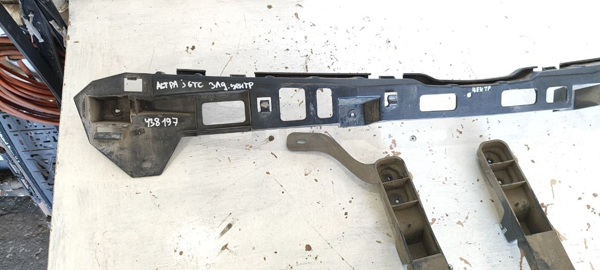 https://ycs.partsauto.market/partsauto-images/thmbs/userImages/cb9901e562a4f410bd4f9bf80c21d094/part/469521cc-3788-4f86-b4a2-0d0fa3c53151_1774845459106.jpg
