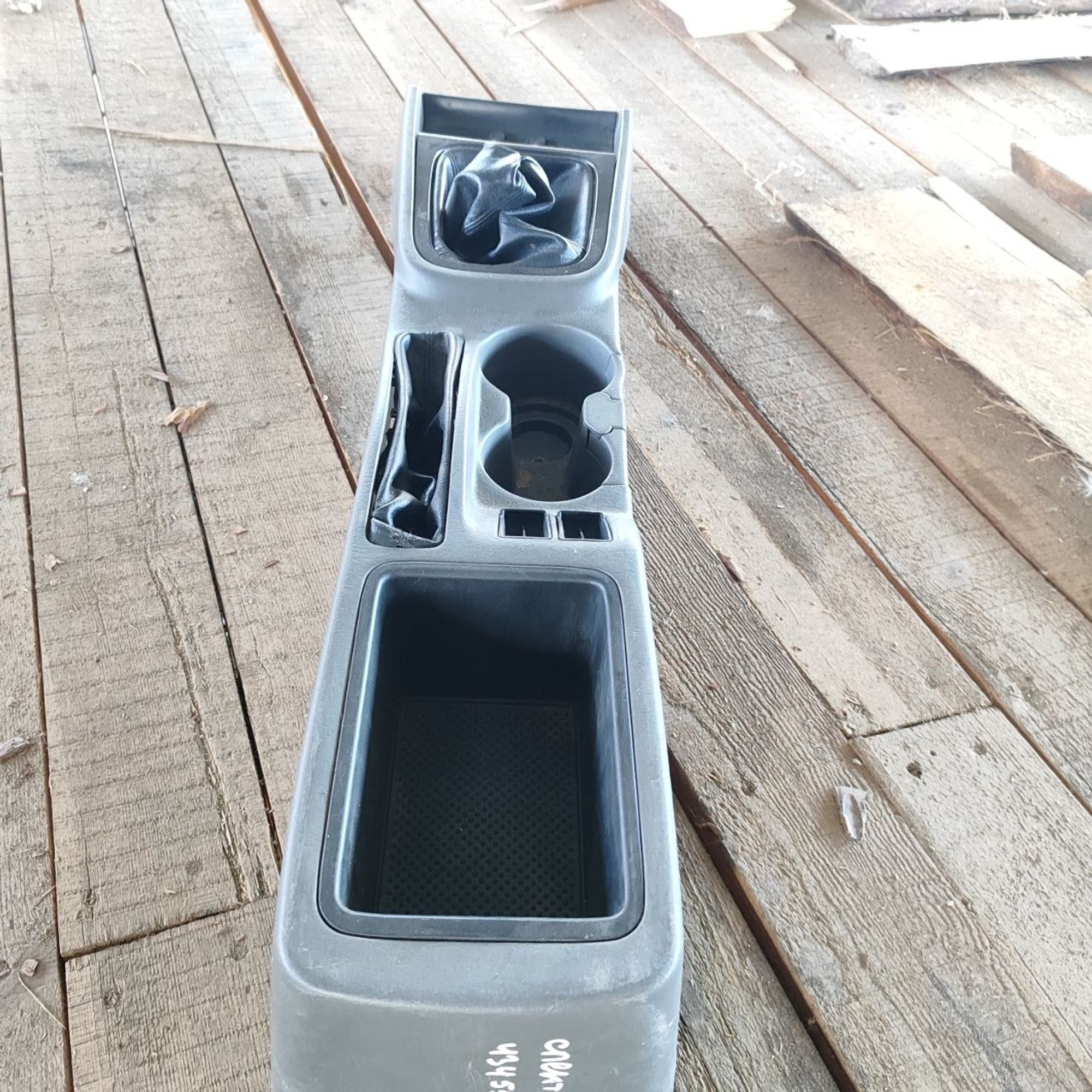 https://ycs.partsauto.market/partsauto-images/thmbs/userImages/cb9901e562a4f410bd4f9bf80c21d094/part/56917b63-8bcc-43f2-8c72-588aa68fc85f_1777021709061.jpg