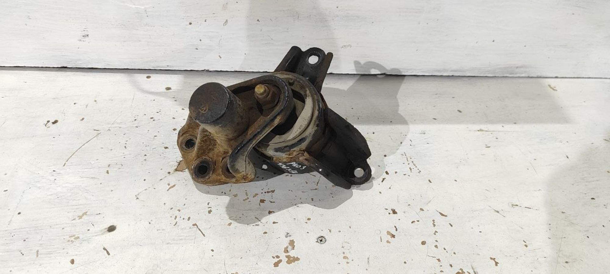 https://ycs.partsauto.market/partsauto-images/thmbs/userImages/cb9901e562a4f410bd4f9bf80c21d094/part/6411b8df-dcc2-4286-a3f0-5704c3db3b9f_1775729877587.jpg