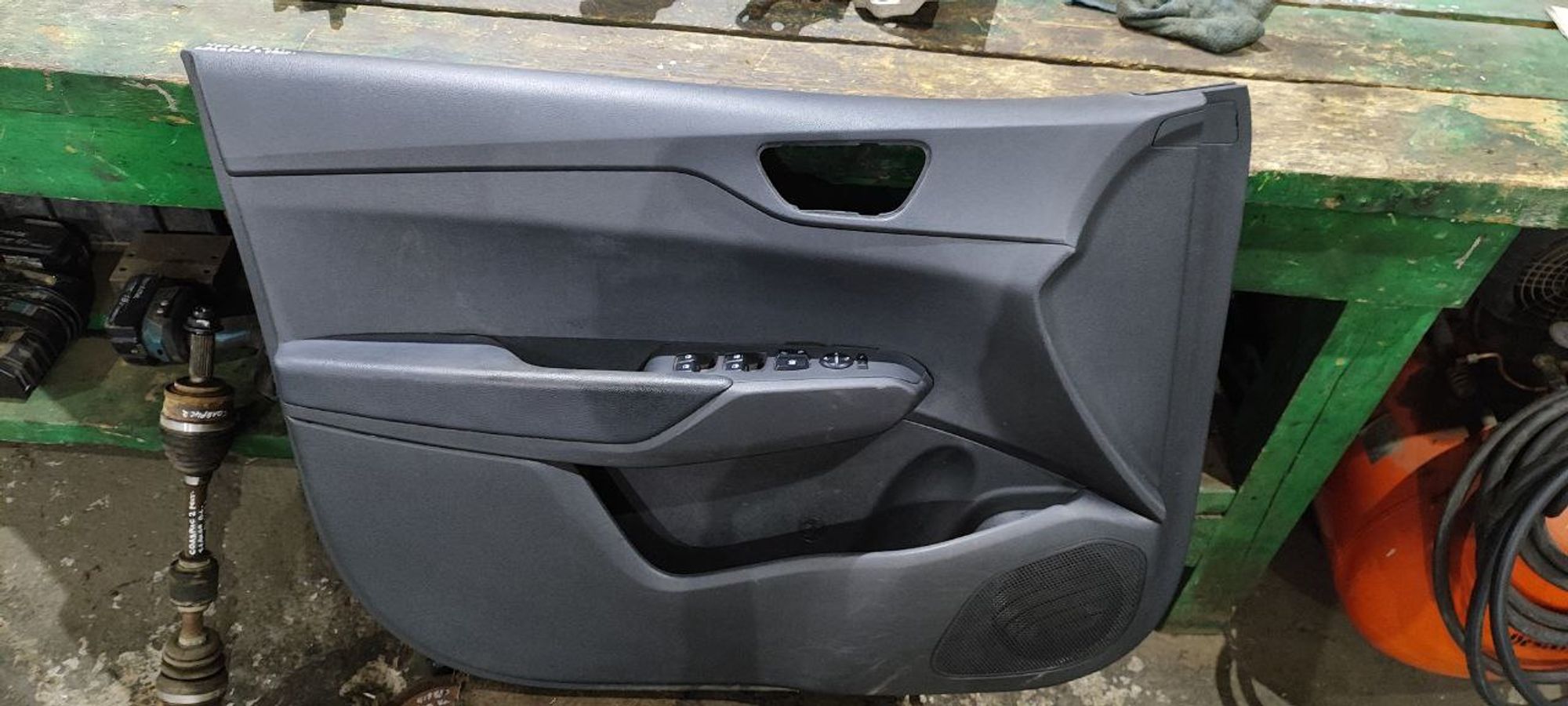 https://ycs.partsauto.market/partsauto-images/thmbs/userImages/cb9901e562a4f410bd4f9bf80c21d094/part/64bc60e3-598f-444e-921e-98183af21c17_1736936634173.jpg