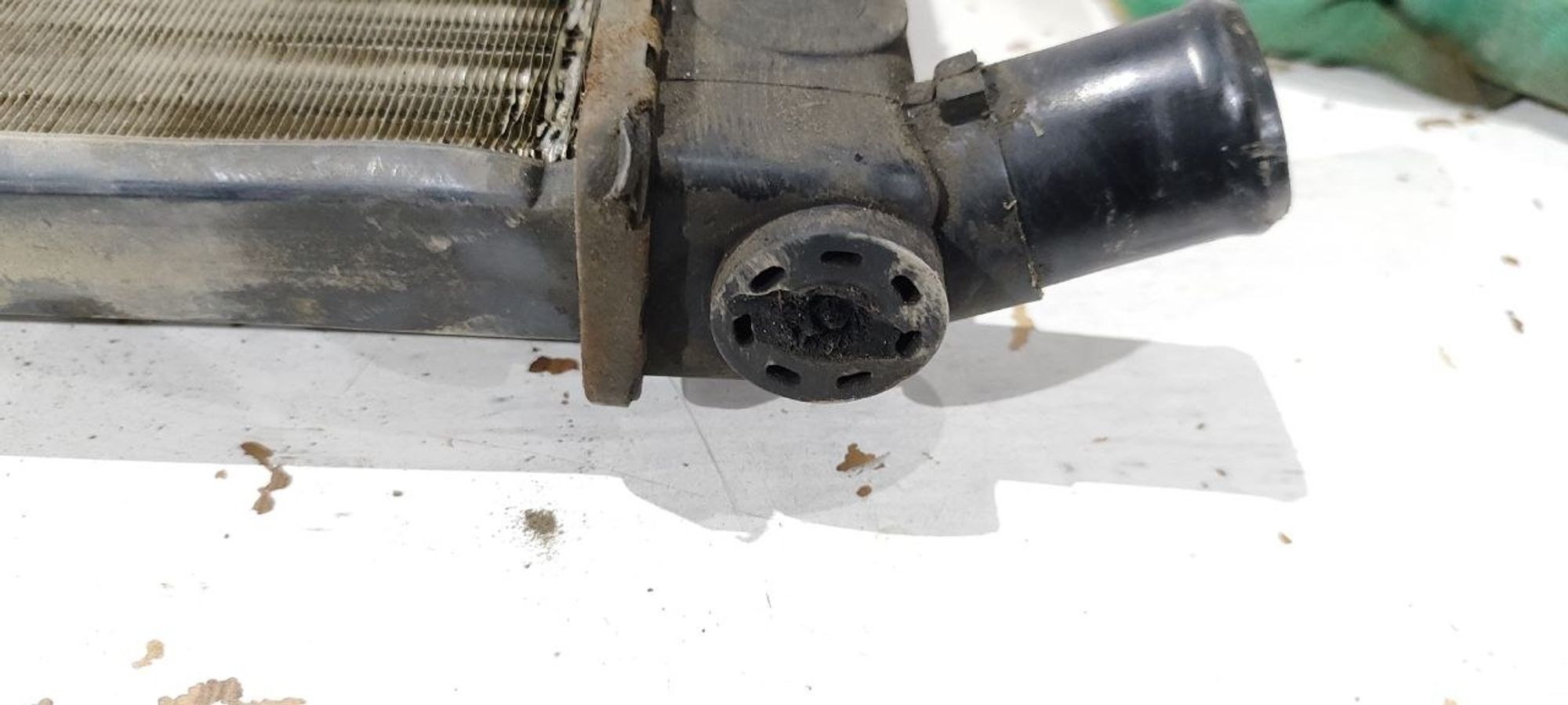 https://ycs.partsauto.market/partsauto-images/thmbs/userImages/cb9901e562a4f410bd4f9bf80c21d094/part/64eeac27-043d-413b-9c1b-c3517d60a90f_1775474576067.jpg