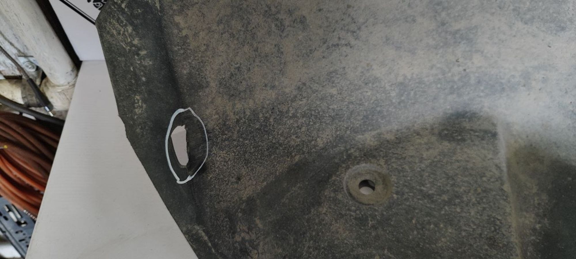 https://ycs.partsauto.market/partsauto-images/thmbs/userImages/cb9901e562a4f410bd4f9bf80c21d094/part/65f242e8-2ef2-42e2-bc98-d90789dce5fd_1779871043973.jpg