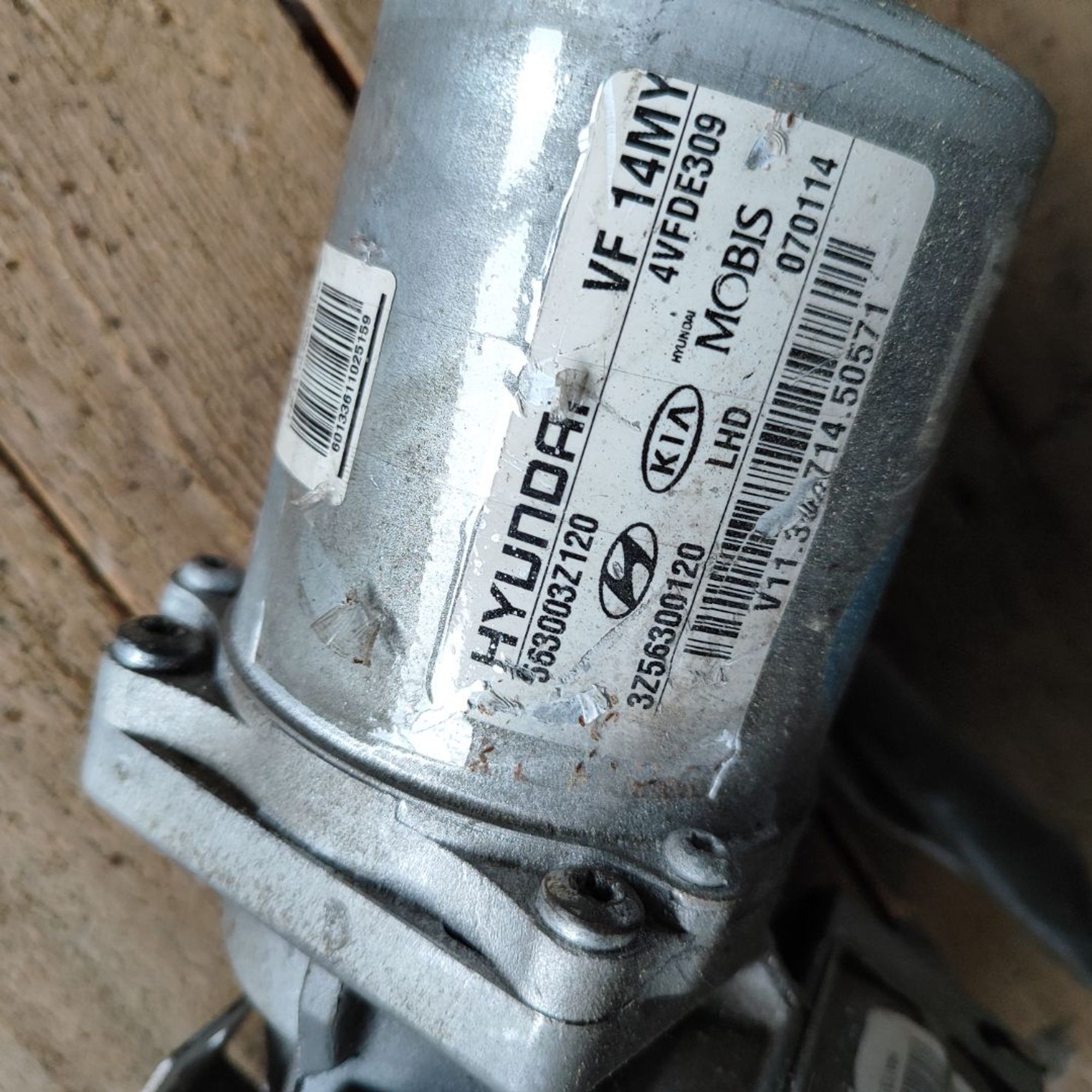 https://ycs.partsauto.market/partsauto-images/thmbs/userImages/cb9901e562a4f410bd4f9bf80c21d094/part/67d7835c-41a3-4e22-8a5e-e8219fccefb9_1783931761216.jpg
