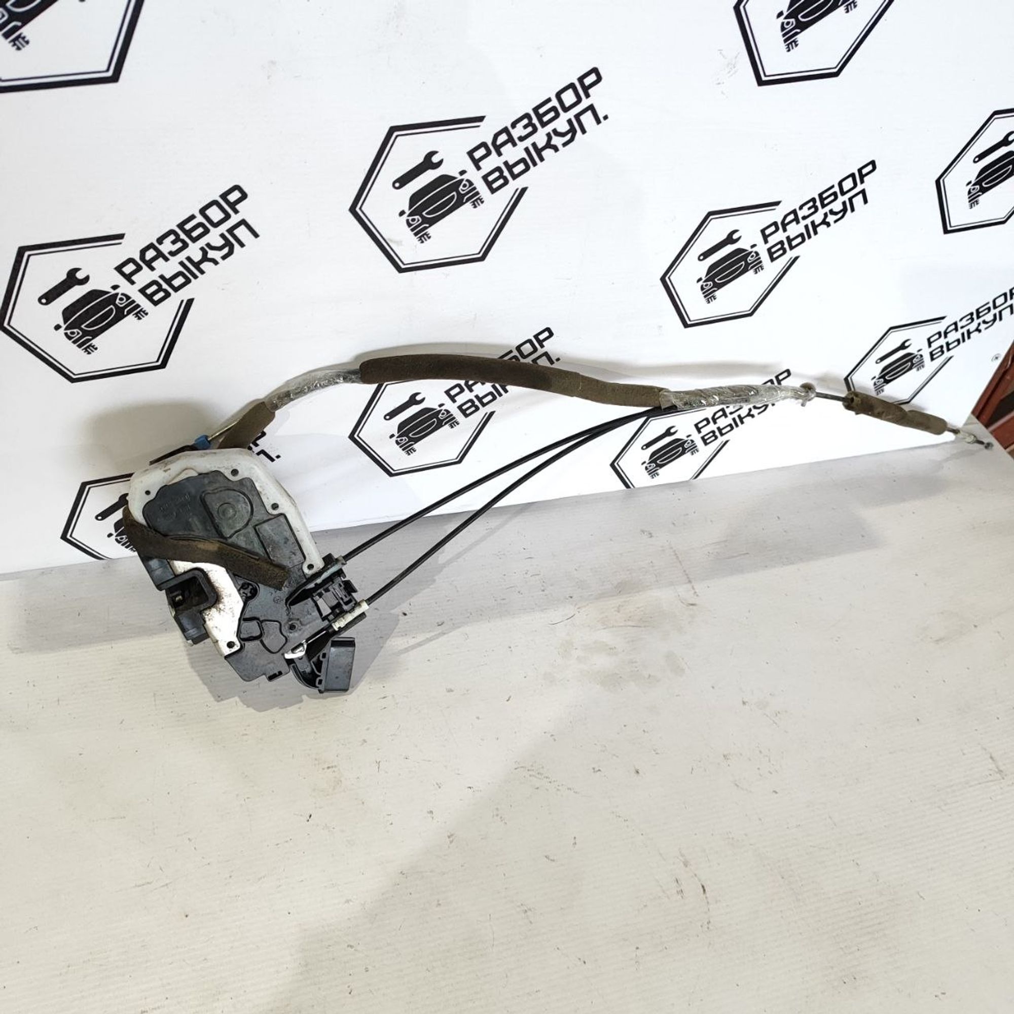 https://ycs.partsauto.market/partsauto-images/thmbs/userImages/cb9901e562a4f410bd4f9bf80c21d094/part/699e5f8d-e437-40fb-9519-b6ea5a841a19_1784612082113.jpg