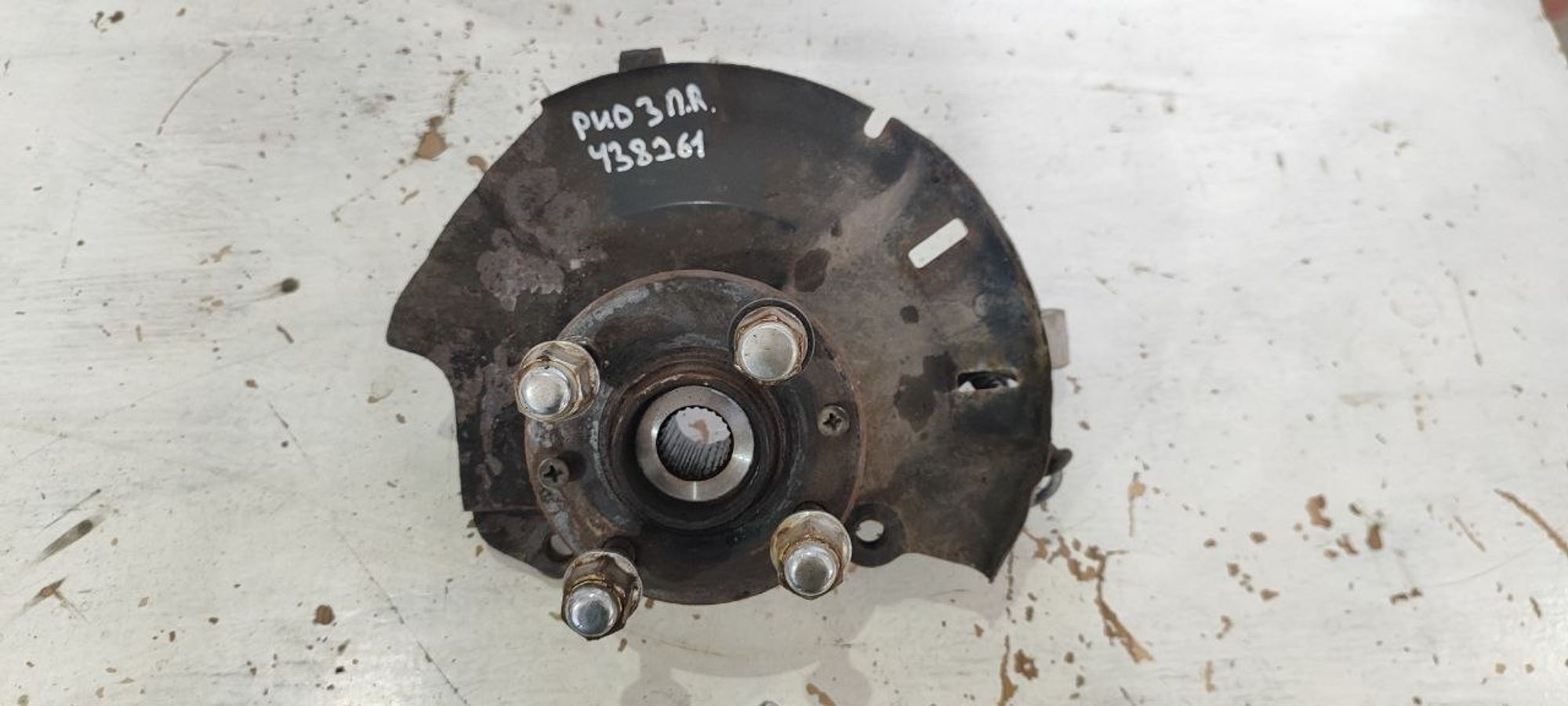 https://ycs.partsauto.market/partsauto-images/thmbs/userImages/cb9901e562a4f410bd4f9bf80c21d094/part/6e3b1644-957c-4afa-b08b-0d9ce5d7e322_1775536108982.jpg