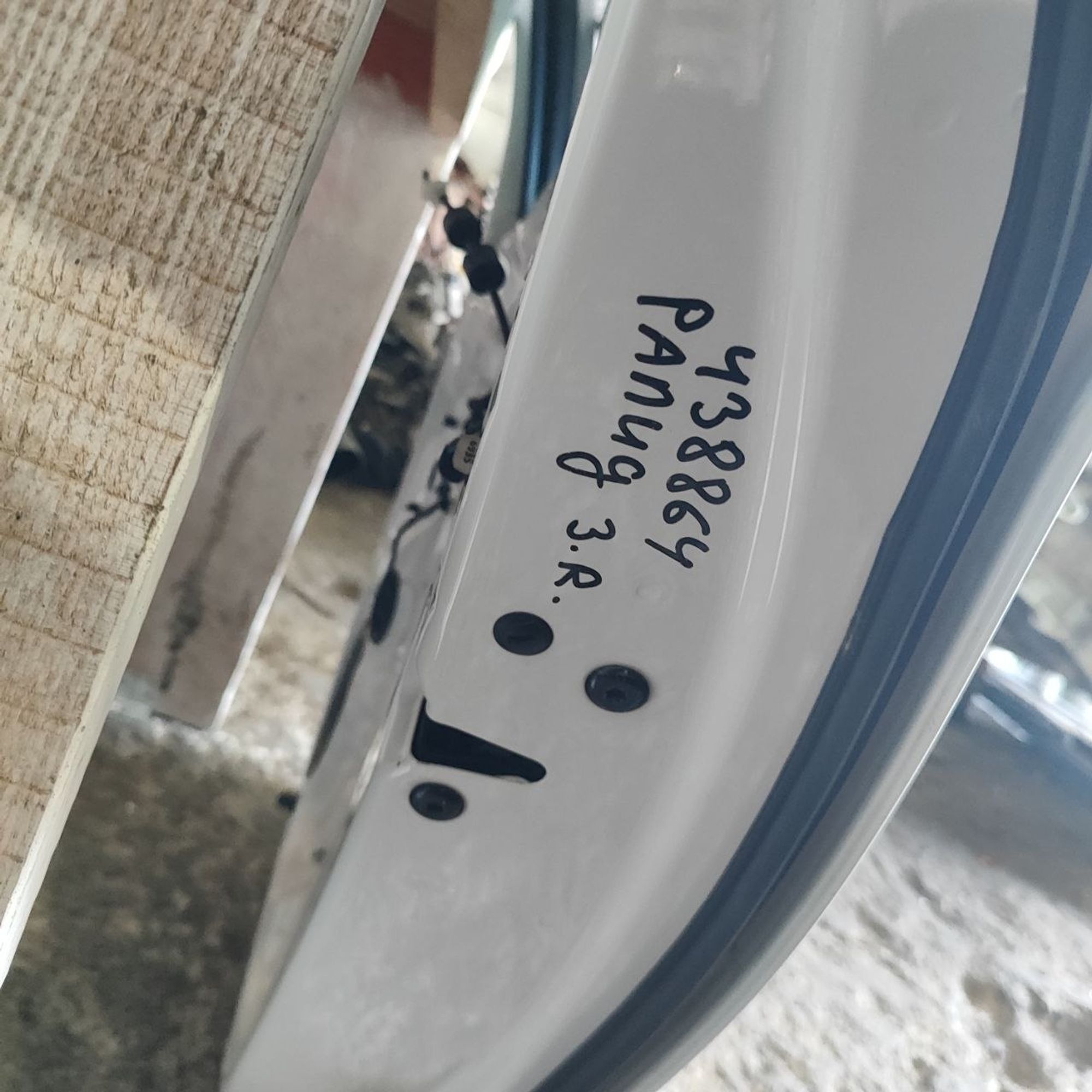 https://ycs.partsauto.market/partsauto-images/thmbs/userImages/cb9901e562a4f410bd4f9bf80c21d094/part/6fe1c0a4-4c8d-429b-ae20-481b3d15b507_1781681804579.jpg