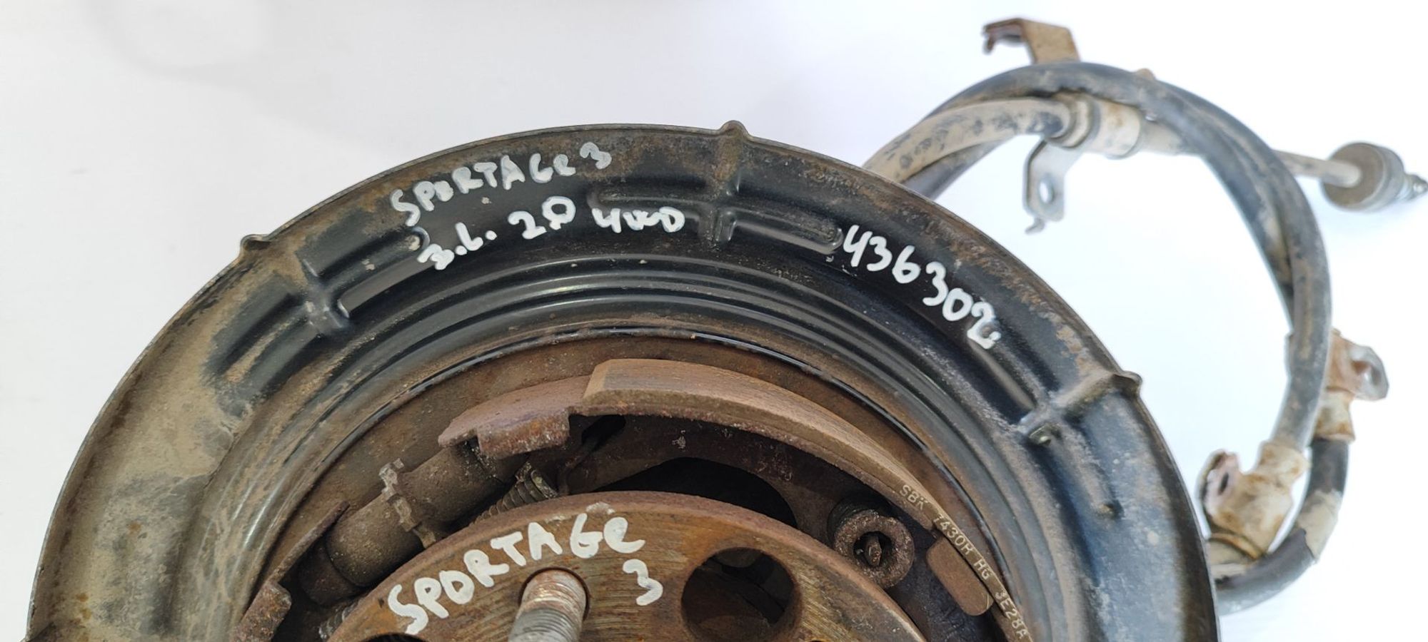 https://ycs.partsauto.market/partsauto-images/thmbs/userImages/cb9901e562a4f410bd4f9bf80c21d094/part/73d2d497-aecd-4403-8dc4-604d9d3c6145_1776154471214.jpg