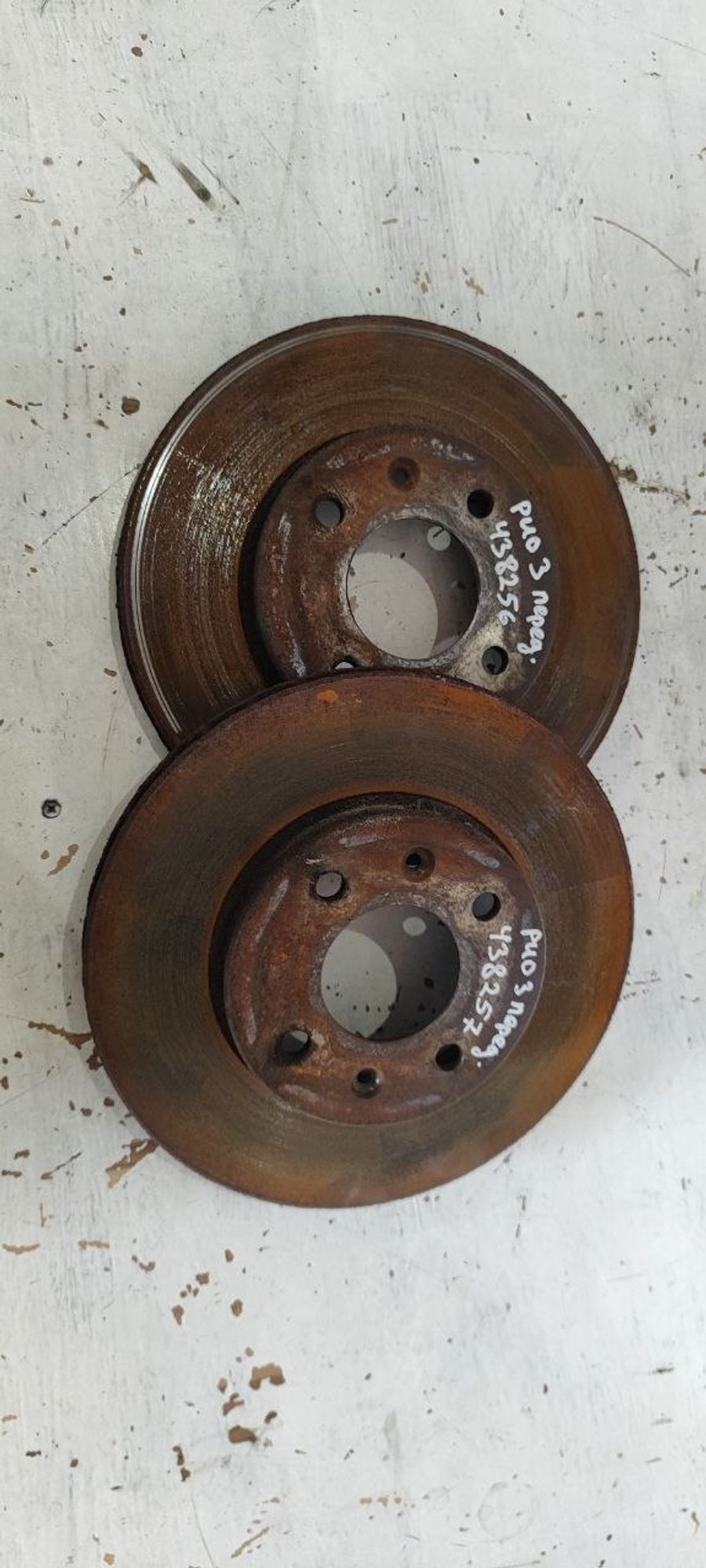 https://ycs.partsauto.market/partsauto-images/thmbs/userImages/cb9901e562a4f410bd4f9bf80c21d094/part/7b59e9b8-cb49-4bdc-abd7-48b7e6b38175_1775535587156.jpg