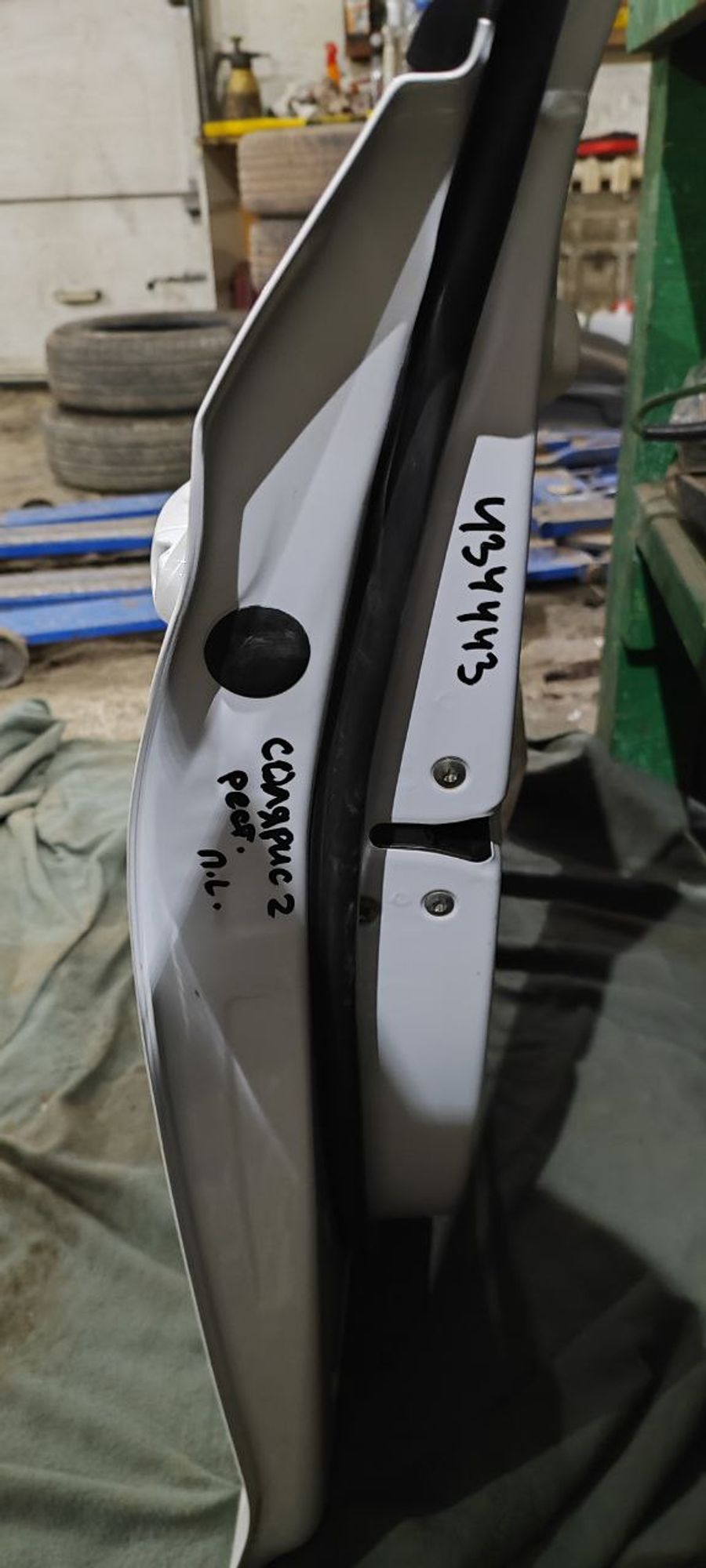 https://ycs.partsauto.market/partsauto-images/thmbs/userImages/cb9901e562a4f410bd4f9bf80c21d094/part/7b7e77dc-d781-41f2-8184-55659b36ca4e_1737621729506.jpg