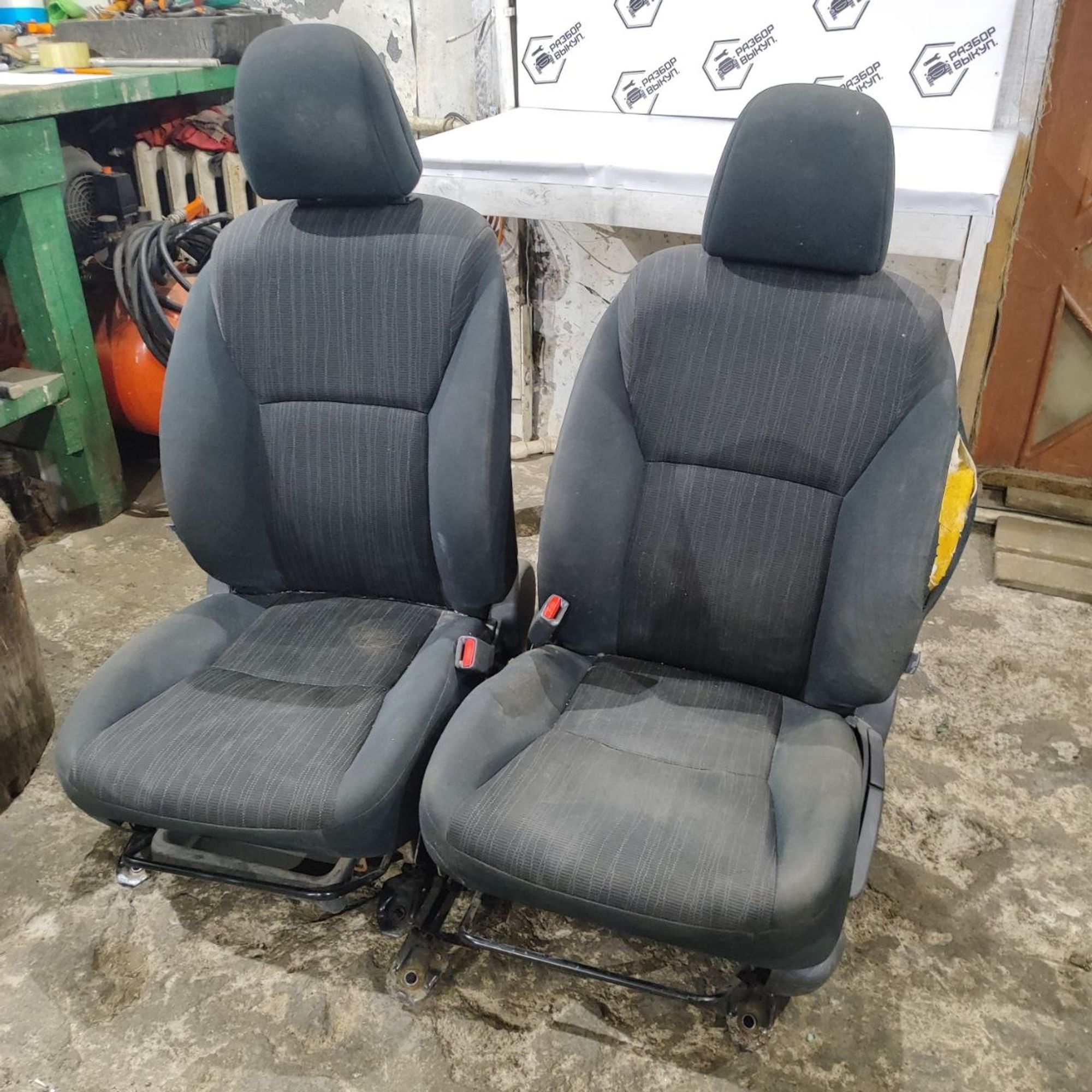 https://ycs.partsauto.market/partsauto-images/thmbs/userImages/cb9901e562a4f410bd4f9bf80c21d094/part/83a65985-26f8-433b-9c78-2c0edc6e1c28_1777533906772.jpg