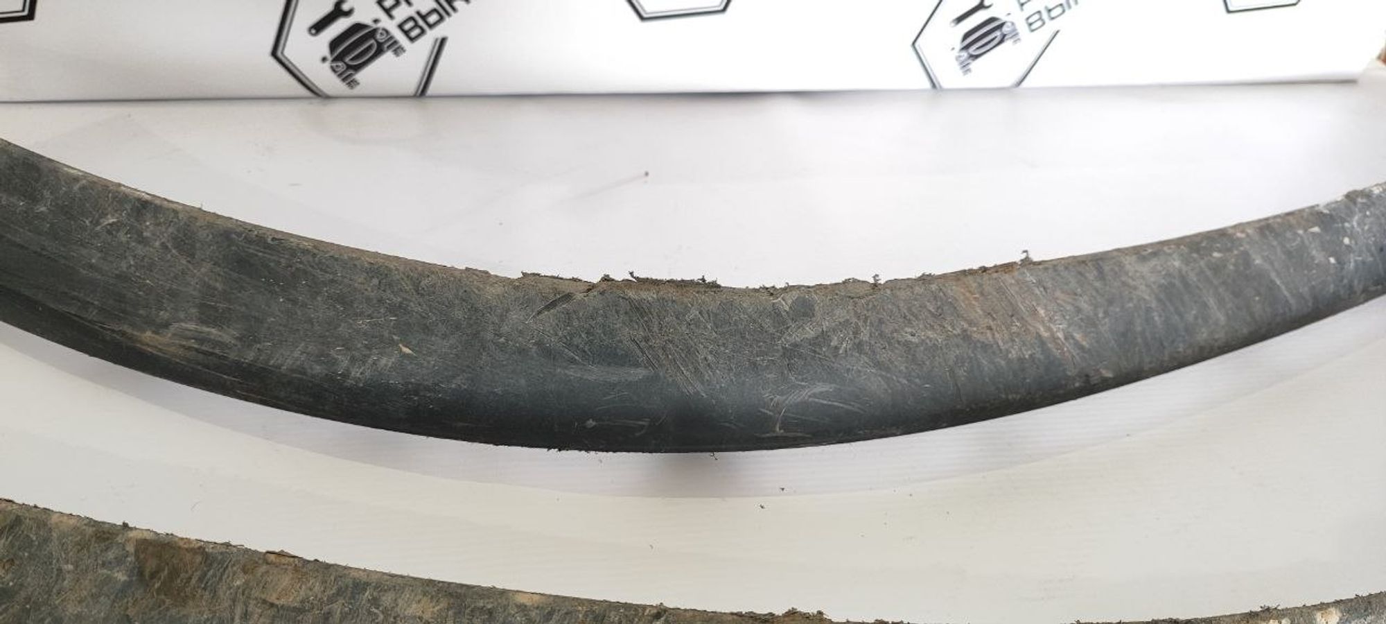 https://ycs.partsauto.market/partsauto-images/thmbs/userImages/cb9901e562a4f410bd4f9bf80c21d094/part/9057c672-03d1-43e6-b751-dc609ce0bdac_1777360287963.jpg