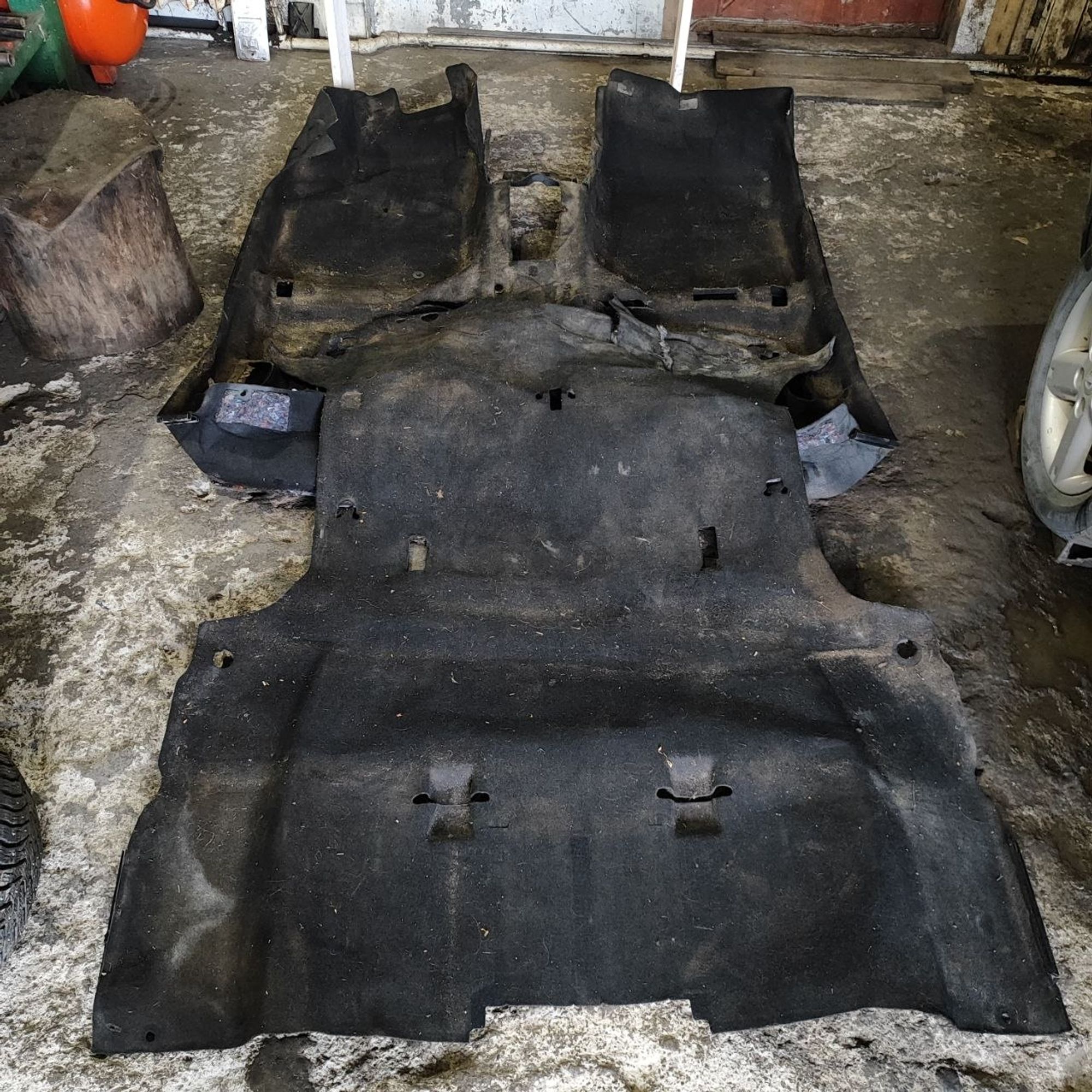 https://ycs.partsauto.market/partsauto-images/thmbs/userImages/cb9901e562a4f410bd4f9bf80c21d094/part/9b8a2bae-77ce-4ed0-8a14-7c3de0c9e735_1784610643516.jpg