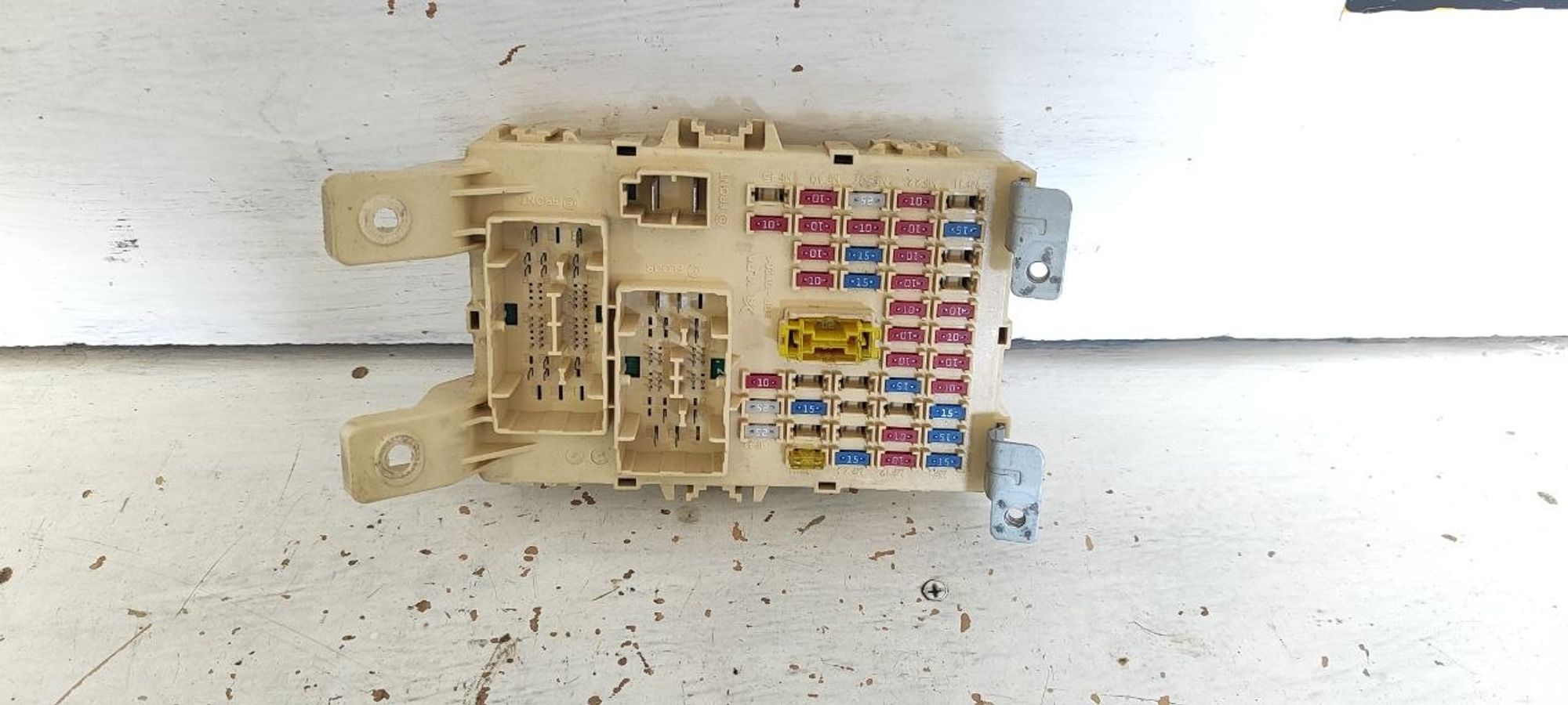 https://ycs.partsauto.market/partsauto-images/thmbs/userImages/cb9901e562a4f410bd4f9bf80c21d094/part/9f15d1bf-0751-4b4a-8622-ee8b1cc66772_1775546470015.jpg