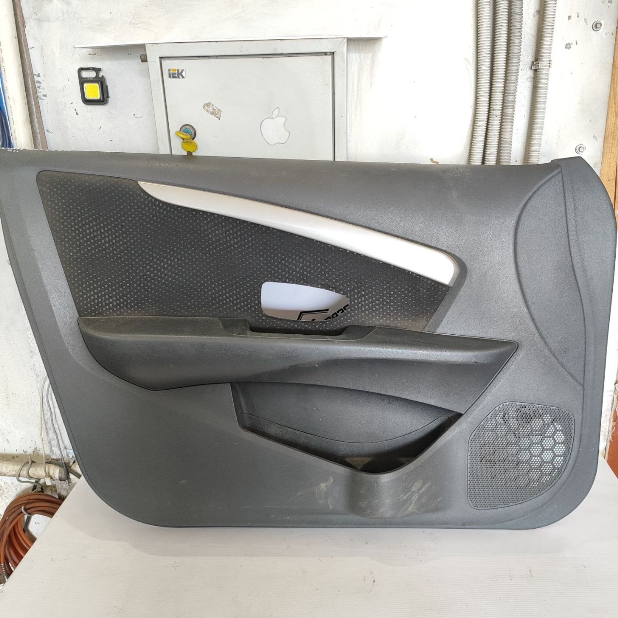 https://ycs.partsauto.market/partsauto-images/thmbs/userImages/cb9901e562a4f410bd4f9bf80c21d094/part/a9d069e3-0b50-478b-ab8f-b1579ebd3466_1782817175623.jpg