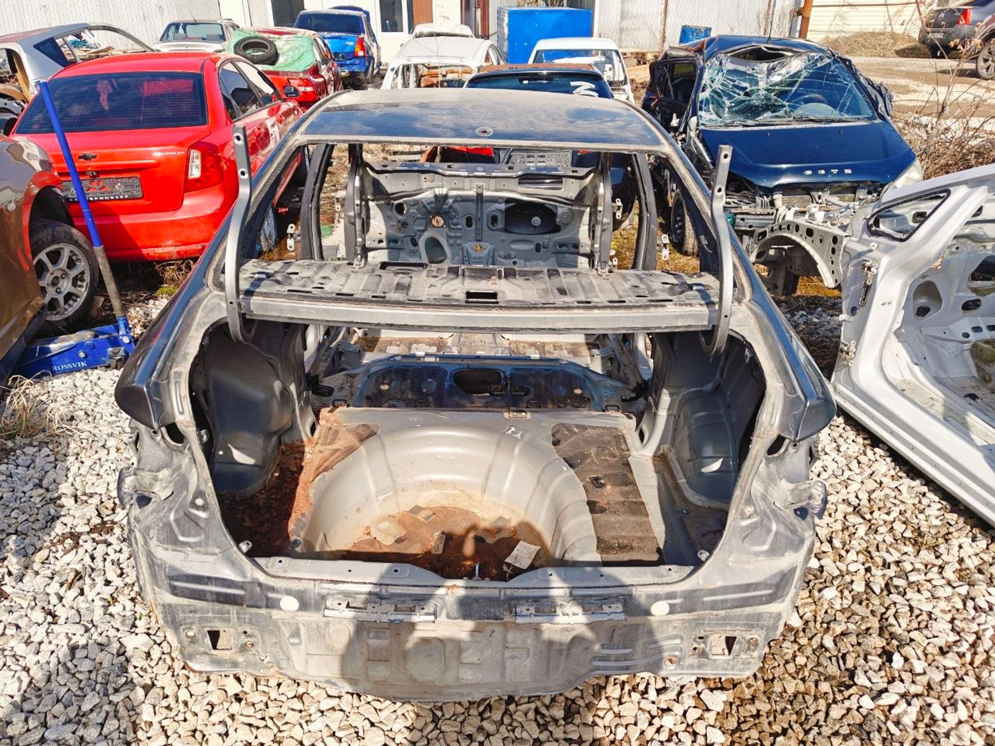 https://ycs.partsauto.market/partsauto-images/thmbs/userImages/cb9901e562a4f410bd4f9bf80c21d094/part/ab1e6b99-ccac-4687-a184-d7c2be743ad1_1775638201880.jpg