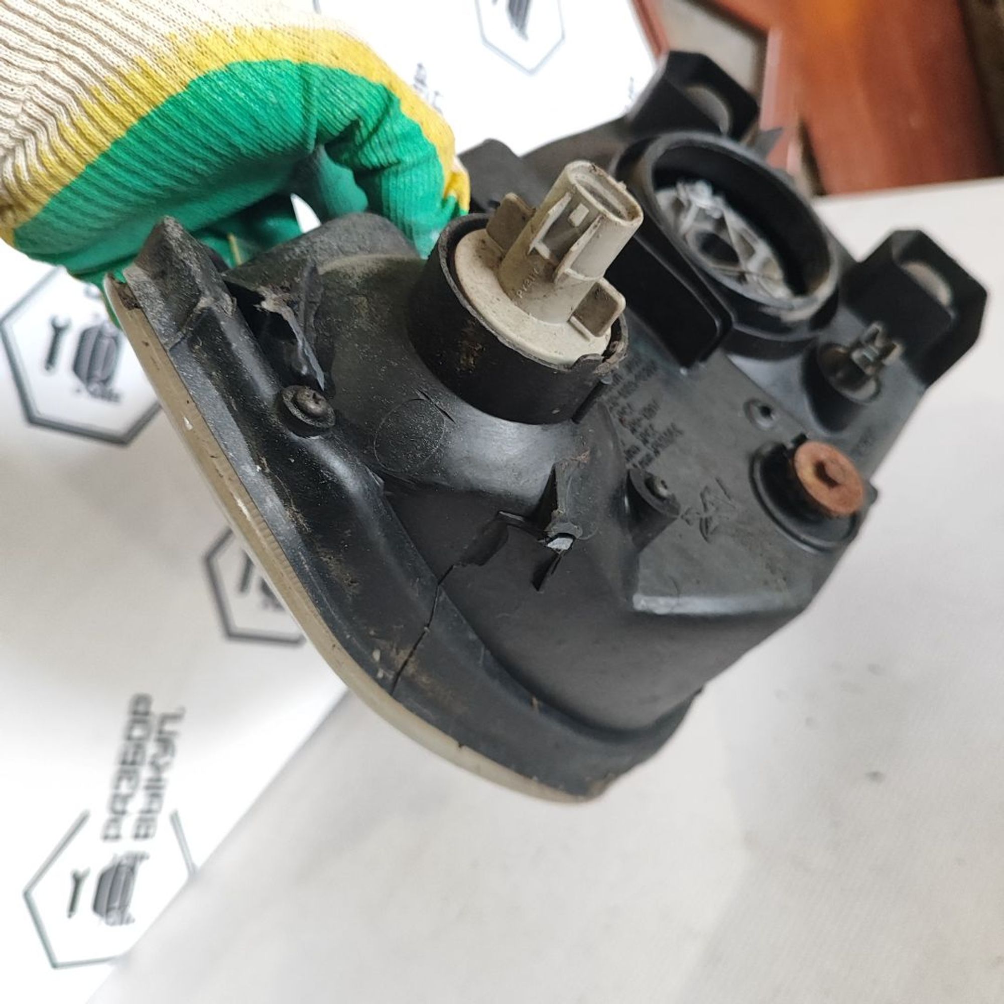 https://ycs.partsauto.market/partsauto-images/thmbs/userImages/cb9901e562a4f410bd4f9bf80c21d094/part/ac0cfded-de15-4ed3-b1de-6ee16584a7a7_1784264457405.jpg