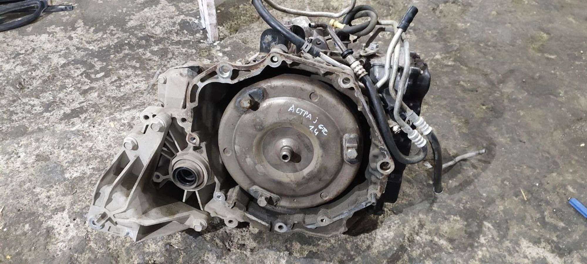 https://ycs.partsauto.market/partsauto-images/thmbs/userImages/cb9901e562a4f410bd4f9bf80c21d094/part/bcc98c39-4a9e-4230-bd87-d57238271f25_1774848659140.jpg