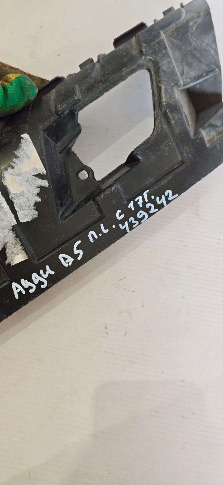 https://ycs.partsauto.market/partsauto-images/thmbs/userImages/cb9901e562a4f410bd4f9bf80c21d094/part/c7a23472-e173-485c-a3ff-9e873a891283_1784888167471.jpg