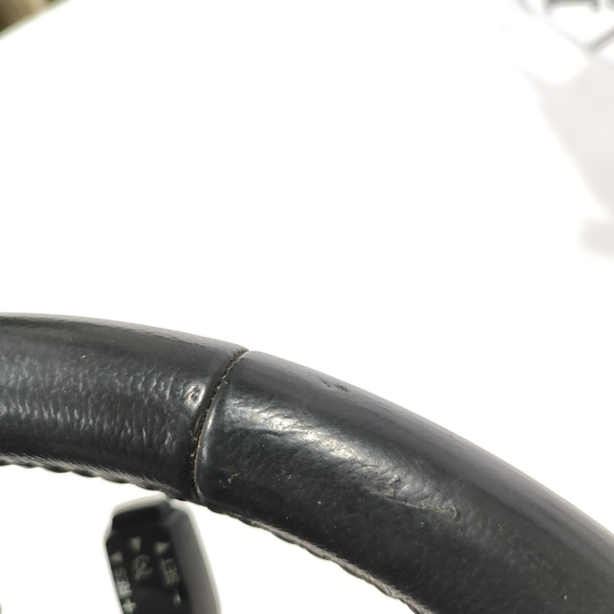 https://ycs.partsauto.market/partsauto-images/thmbs/userImages/cb9901e562a4f410bd4f9bf80c21d094/part/c807b690-8682-4efe-adb8-5b558ec9ac0f_1777446787977.jpg