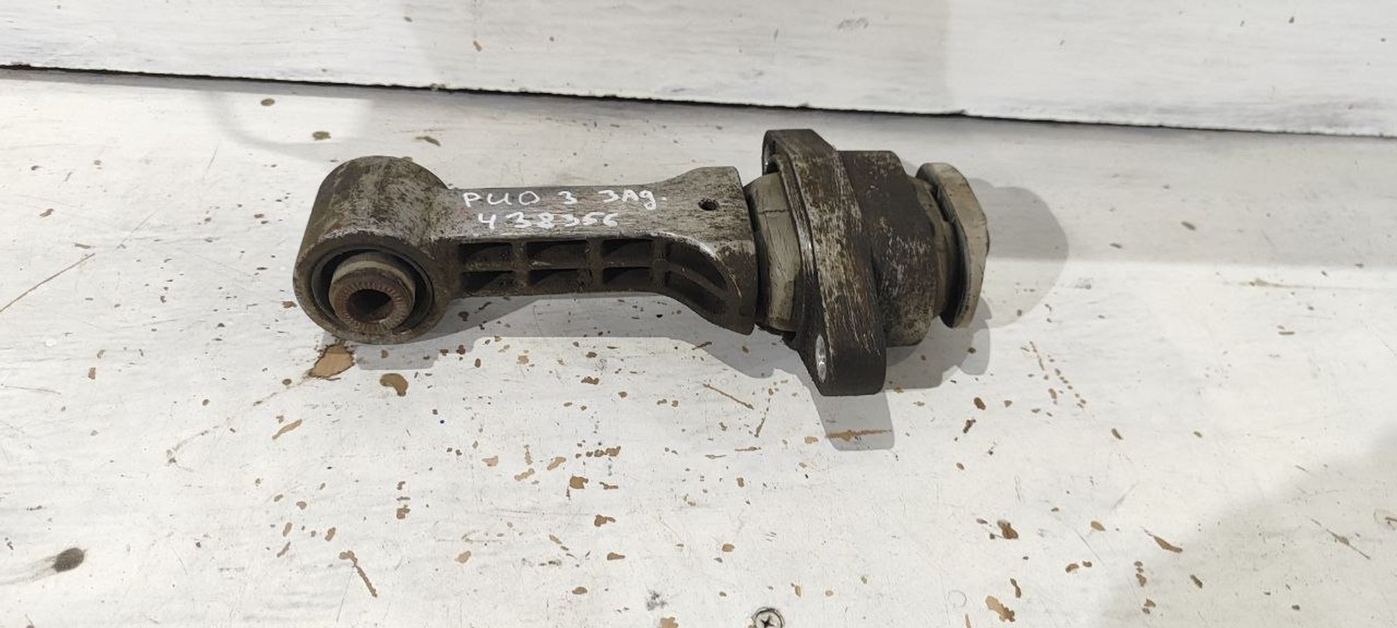 https://ycs.partsauto.market/partsauto-images/thmbs/userImages/cb9901e562a4f410bd4f9bf80c21d094/part/cbefb9cf-af6d-4ced-bf68-0d808230ef26_1775730275303.jpg