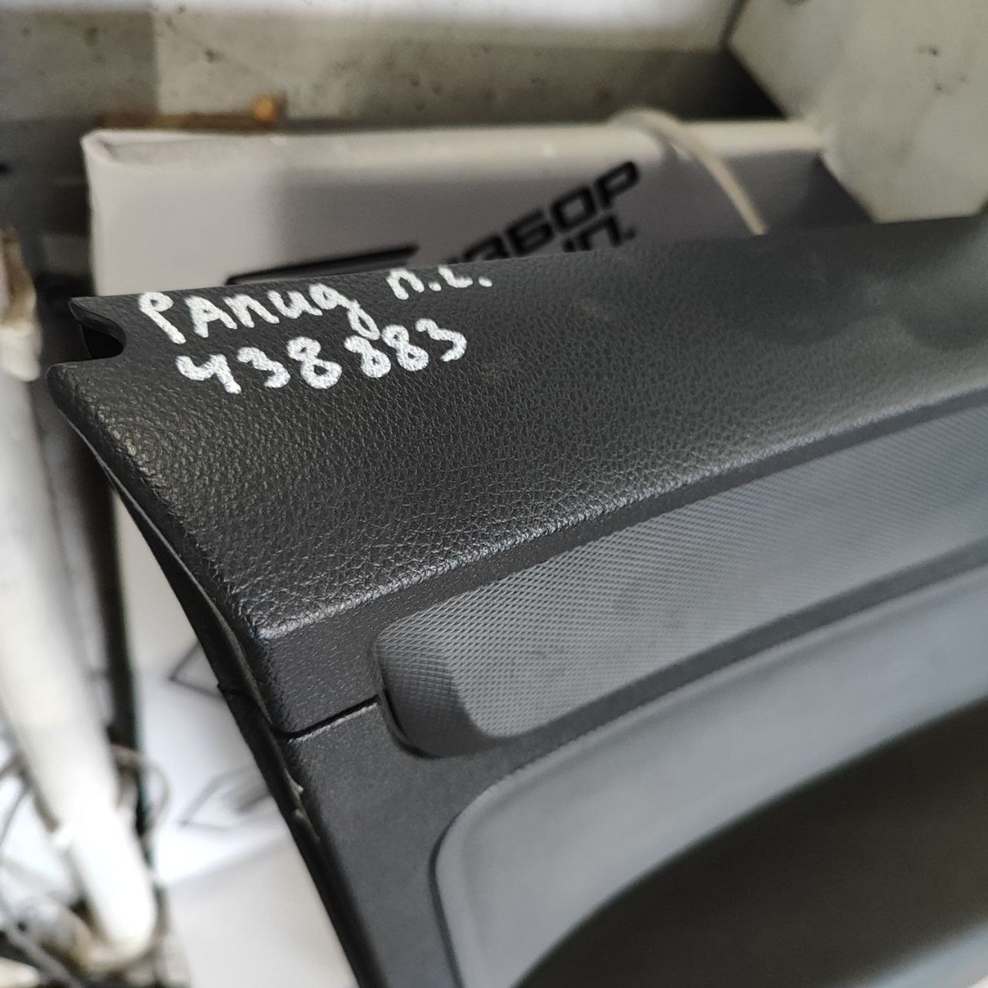 https://ycs.partsauto.market/partsauto-images/thmbs/userImages/cb9901e562a4f410bd4f9bf80c21d094/part/ccc30e8f-80a3-4d24-8a42-52ecaade56e9_1781757718733.jpg