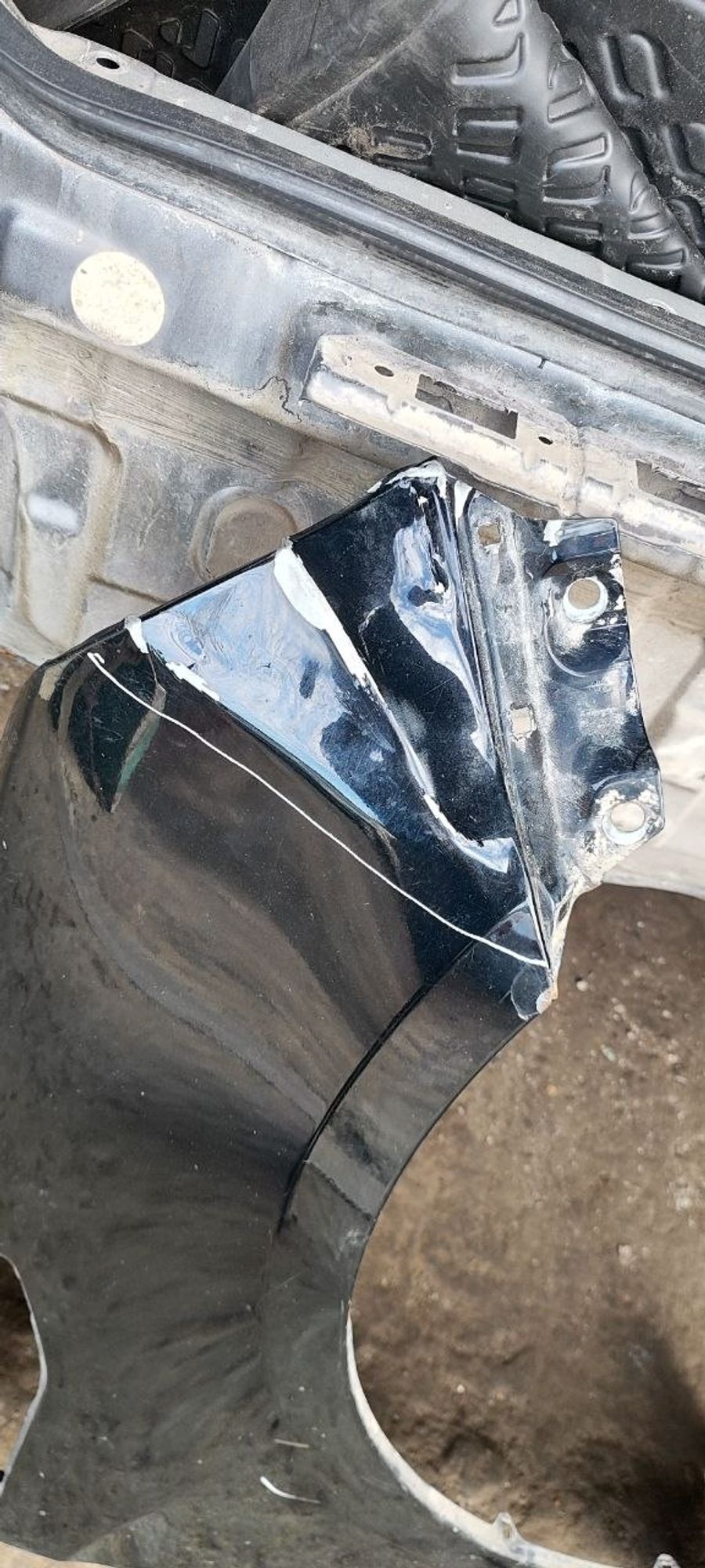 https://ycs.partsauto.market/partsauto-images/thmbs/userImages/cb9901e562a4f410bd4f9bf80c21d094/part/cf852255-1cbd-4a26-8c7b-406664e00c7a_1775630218444.jpg